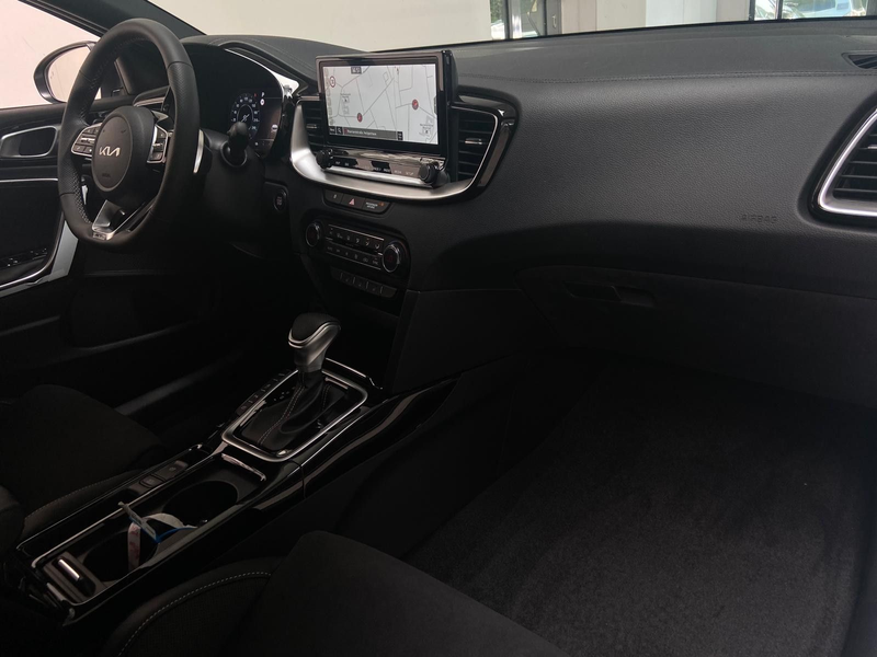 Kia Ceed / cee'd Ceed GT Line DCT JBL LederPaket Kamera 18"Alu — photo 12