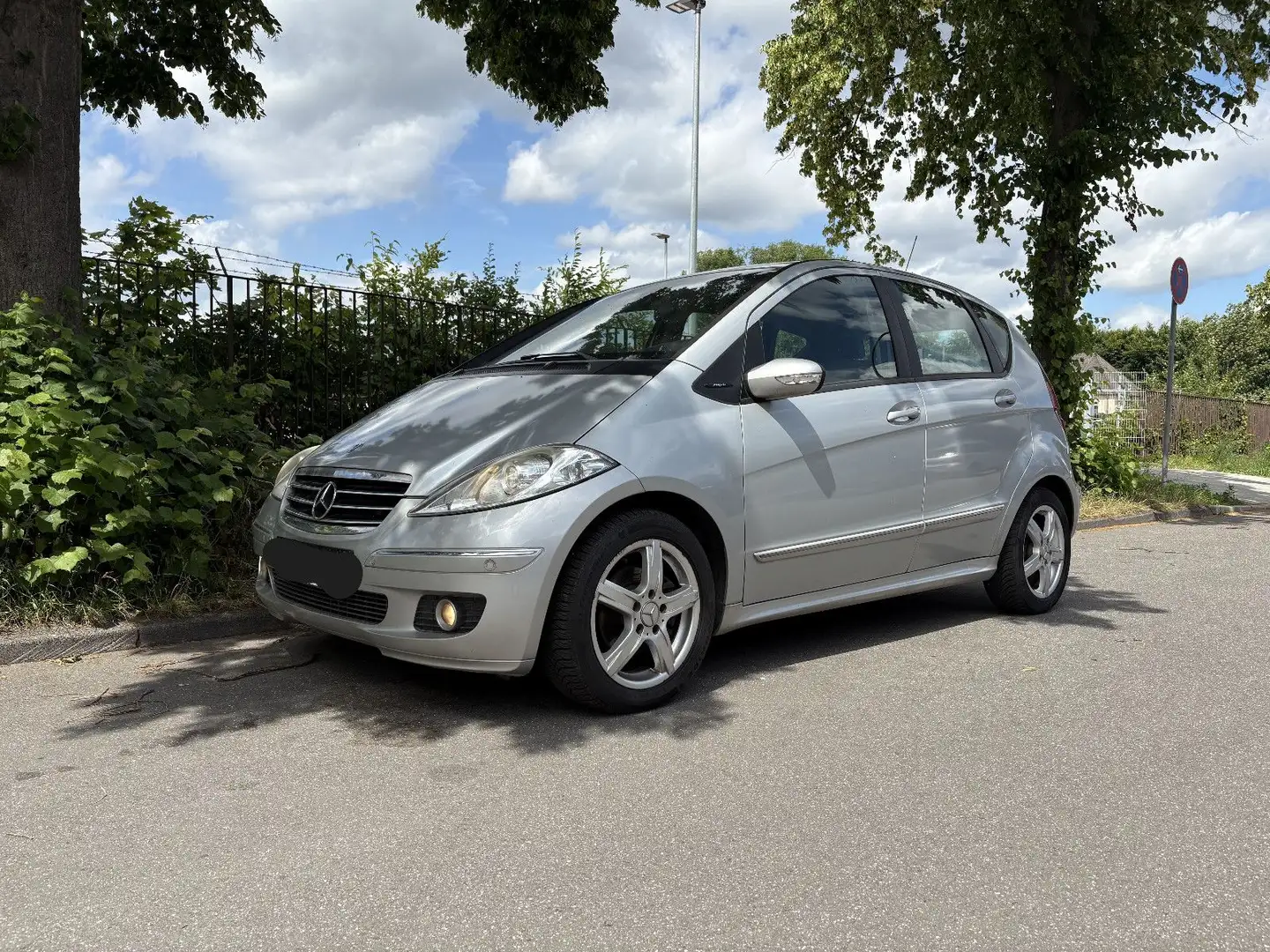 Mercedes-Benz A 170 KLIMAAUTOMATIK TEILLEDER ALU TÜV NEU PDC Silver - 1