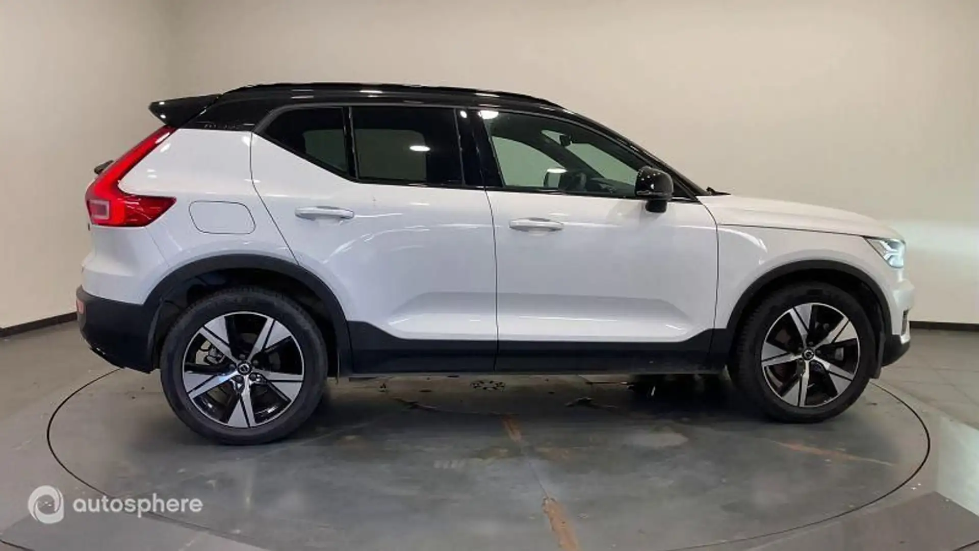 Volvo XC40 T4 Recharge 129 + 82ch R-Design DCT 7 - 2