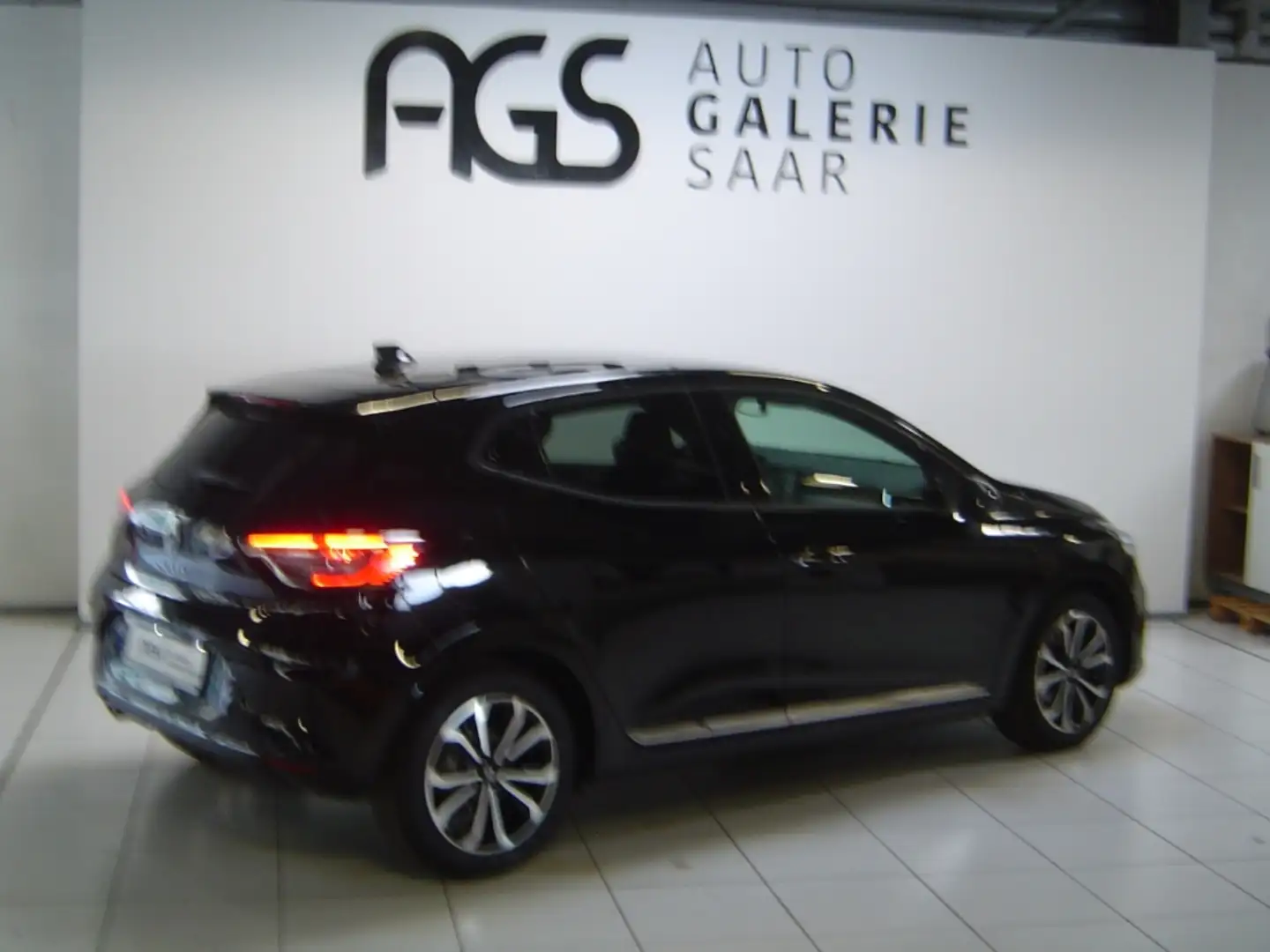 Renault Clio V Techno Digitales Cockpit  Klimaautom...NEUWERTIG Schwarz - 2