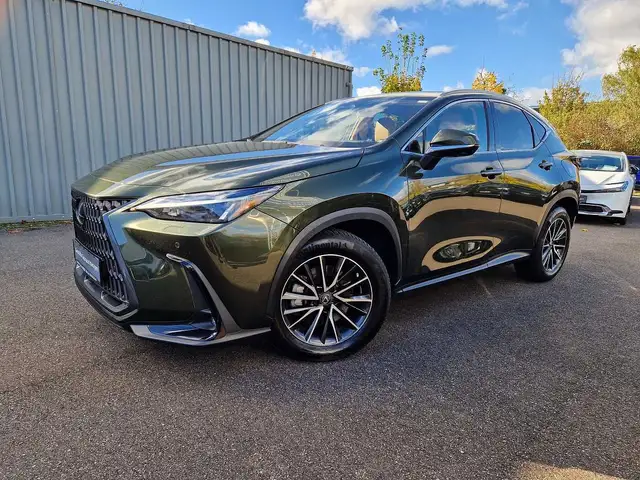 Lexus NX 450h+ E-FOUR Executive Line Technologie Paket