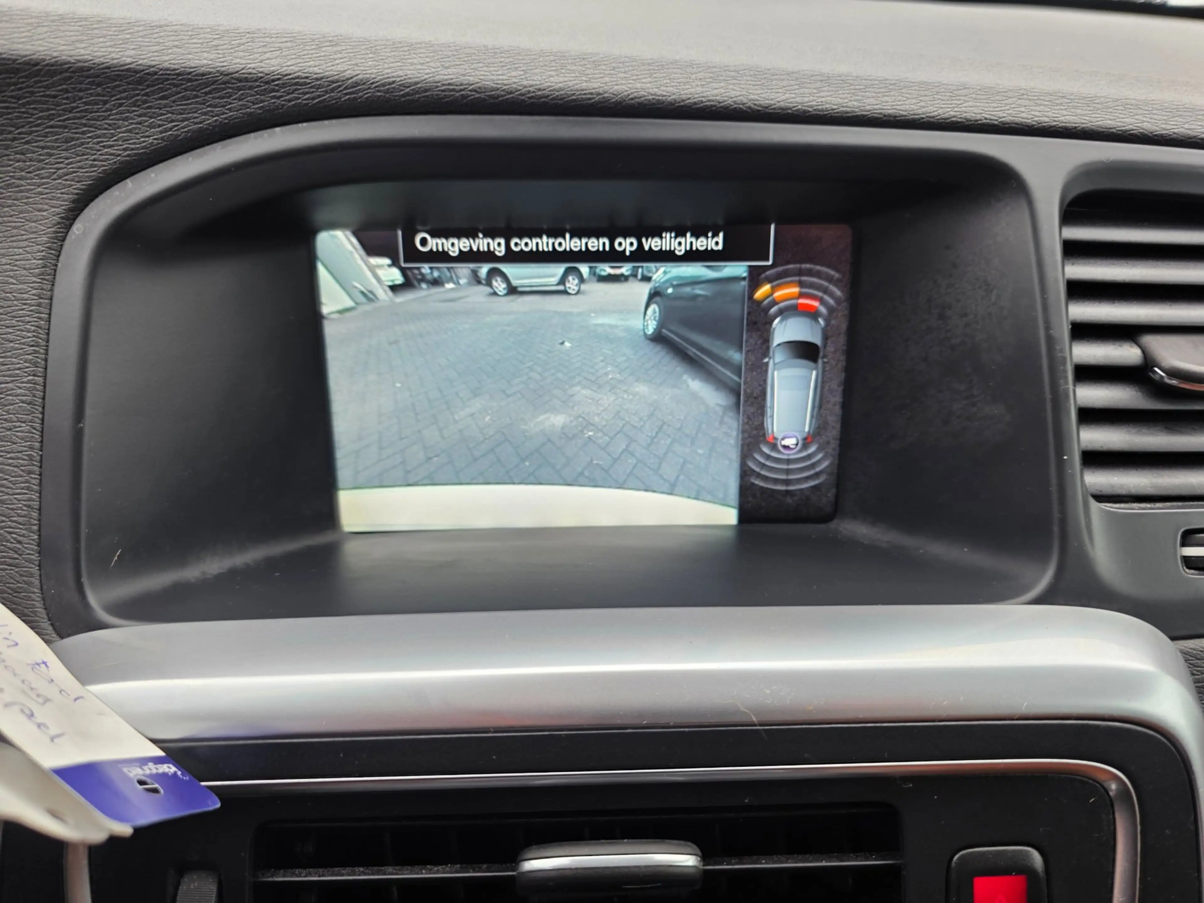 Volvo V60 2.4 D6 AWD Plug-In Hybrid Summum Automaat eigenaar — photo 11
