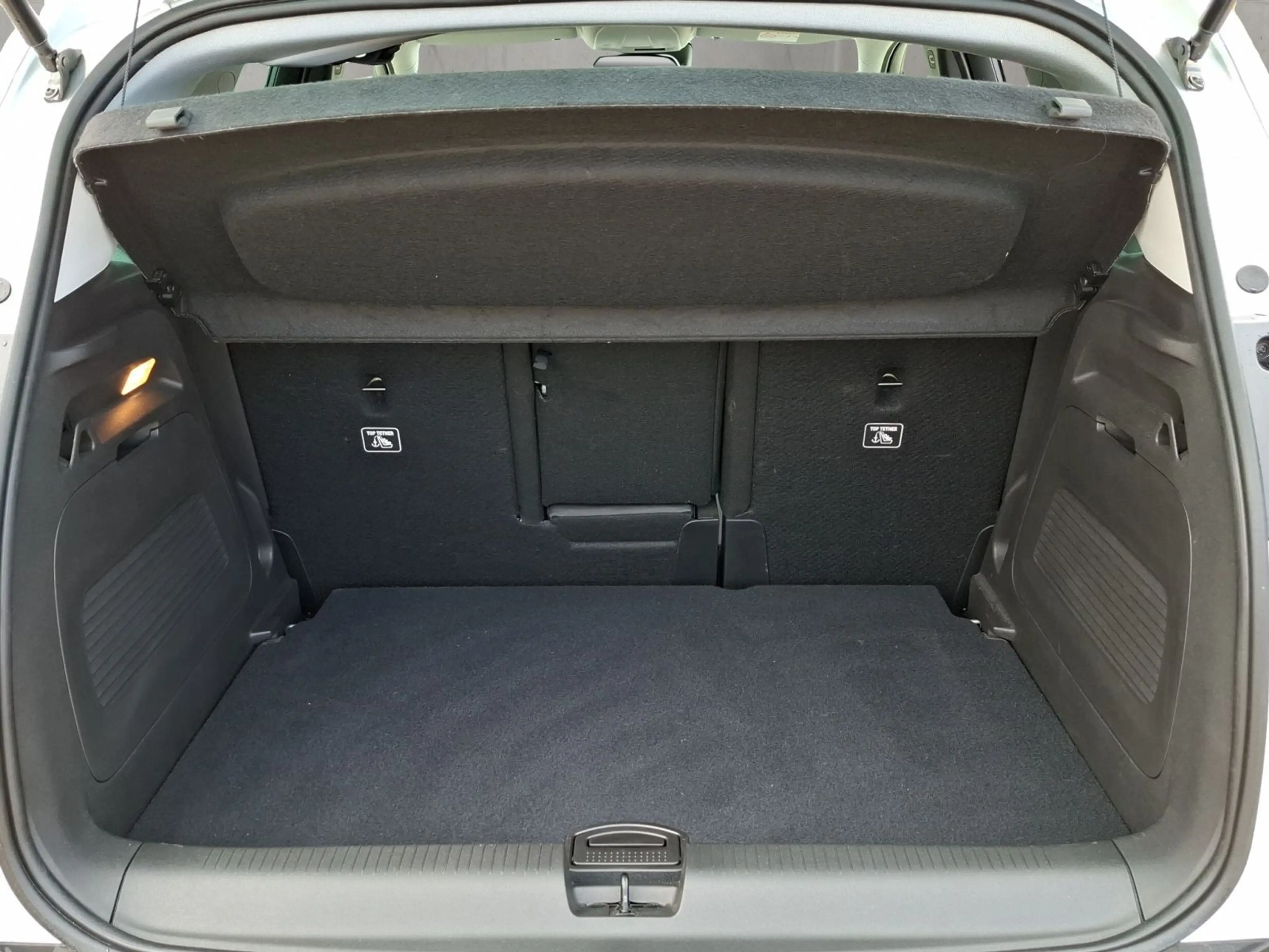 Opel Crossland 1.2 DI Turbo, Rückfahrkamera, Sitzheiz — photo 19