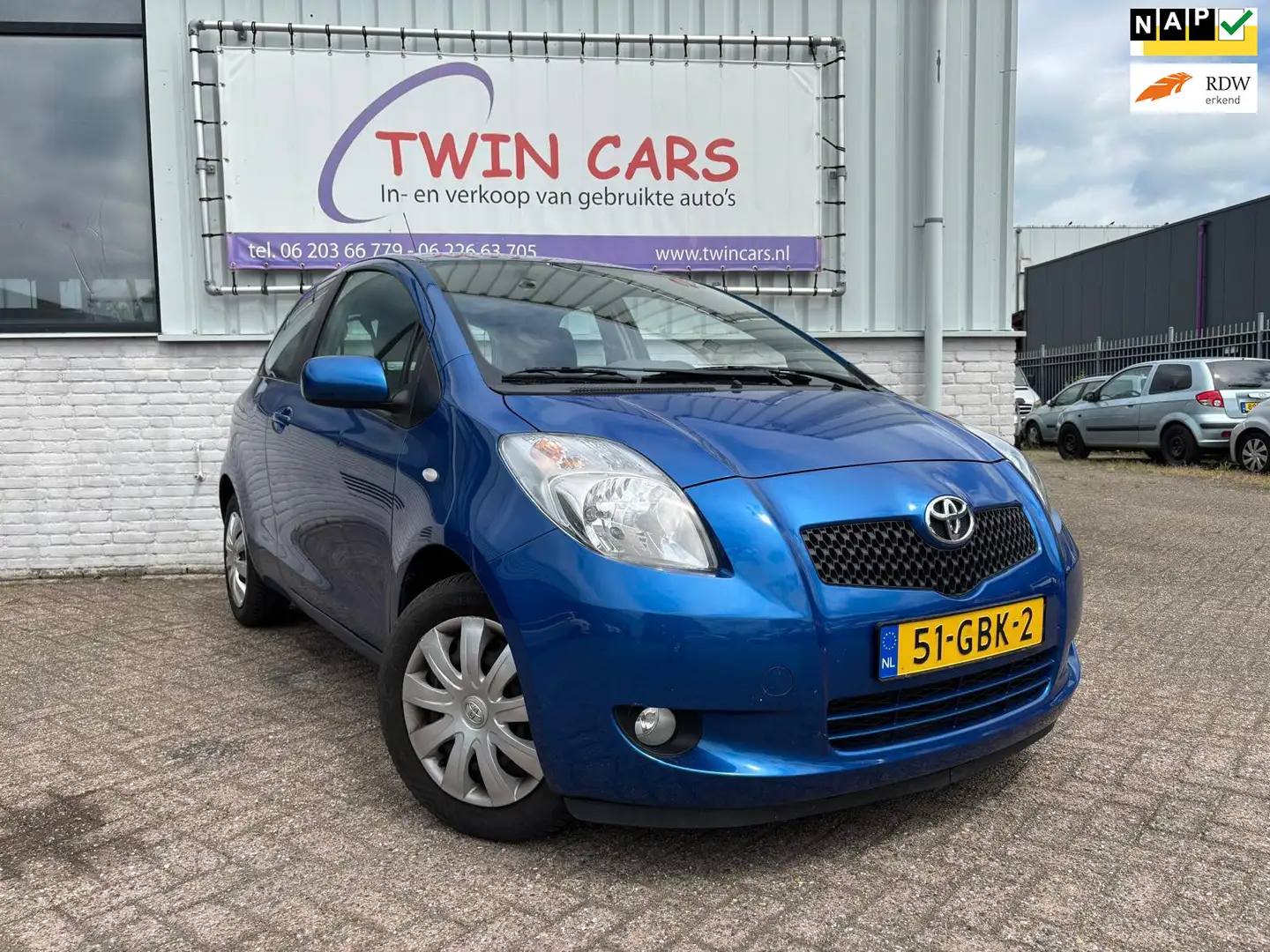 Toyota Yaris 1.3 VVTi Sol Automaat Airco 3drs Blauw - 1