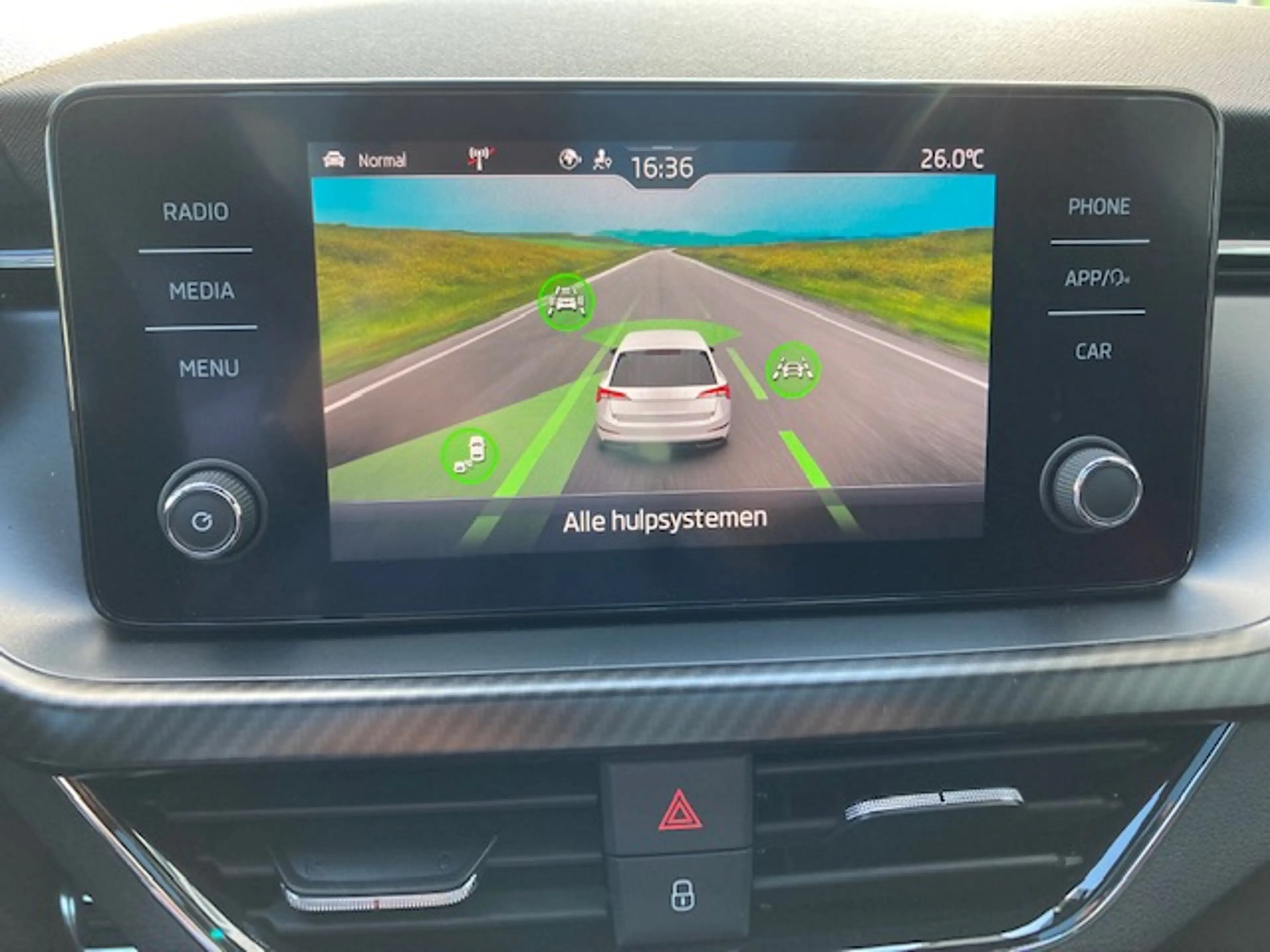 Skoda Scala Scala 1.0 TSI Monte Carlo — photo 14
