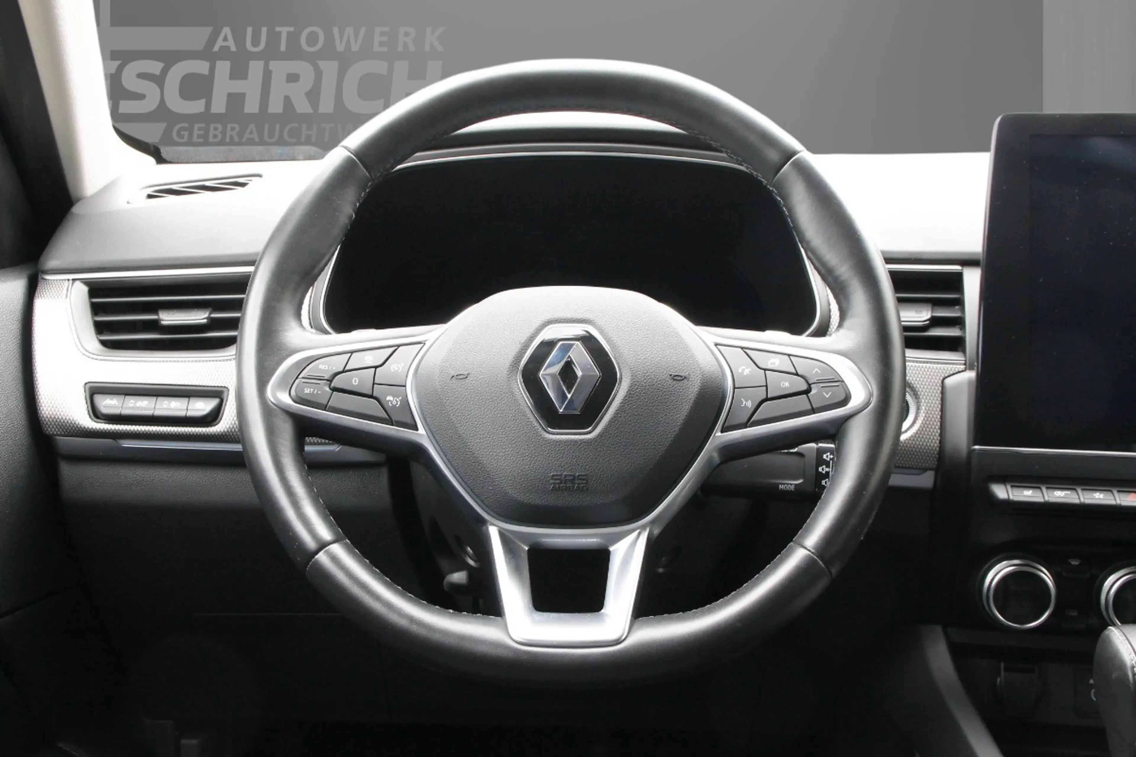 Renault Arkana INTENS TCe 140 EDC — photo 8