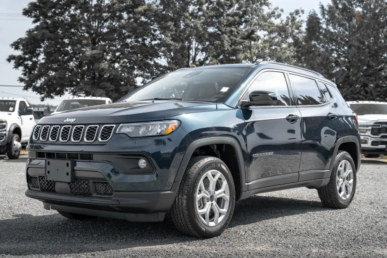 Jeep Compass снимка Jeep Compass