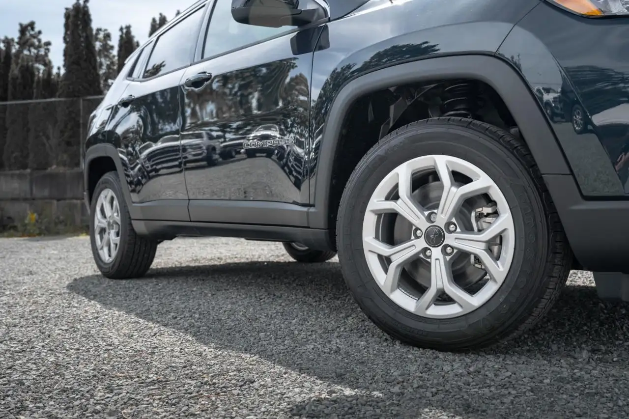 Jeep Compass снимка Jeep Compass