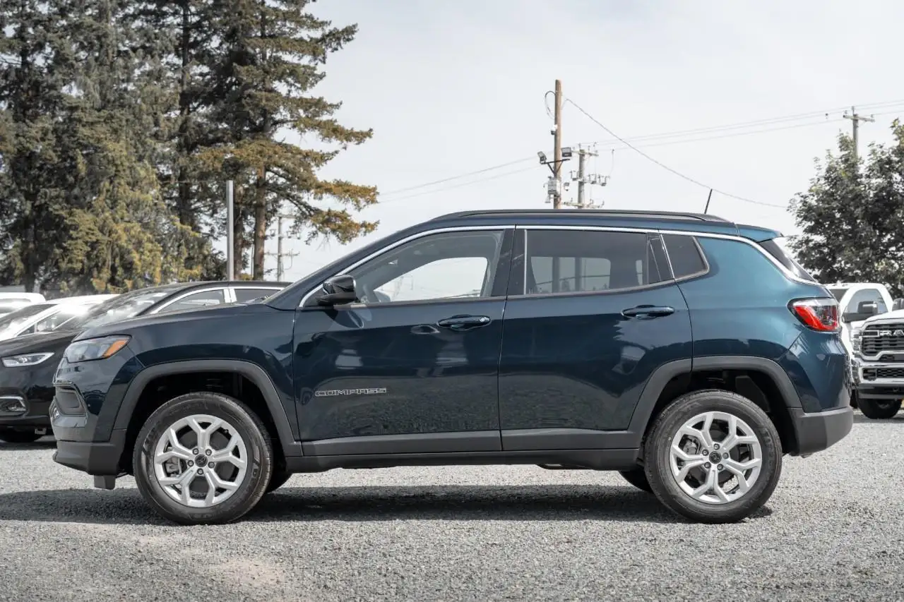 Jeep Compass снимка Jeep Compass