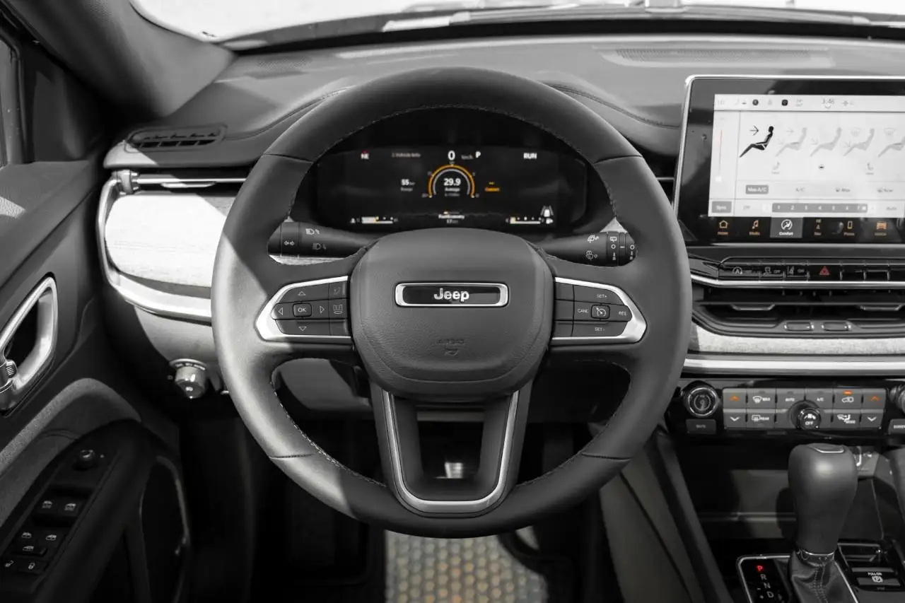 Jeep Compass снимка Jeep Compass