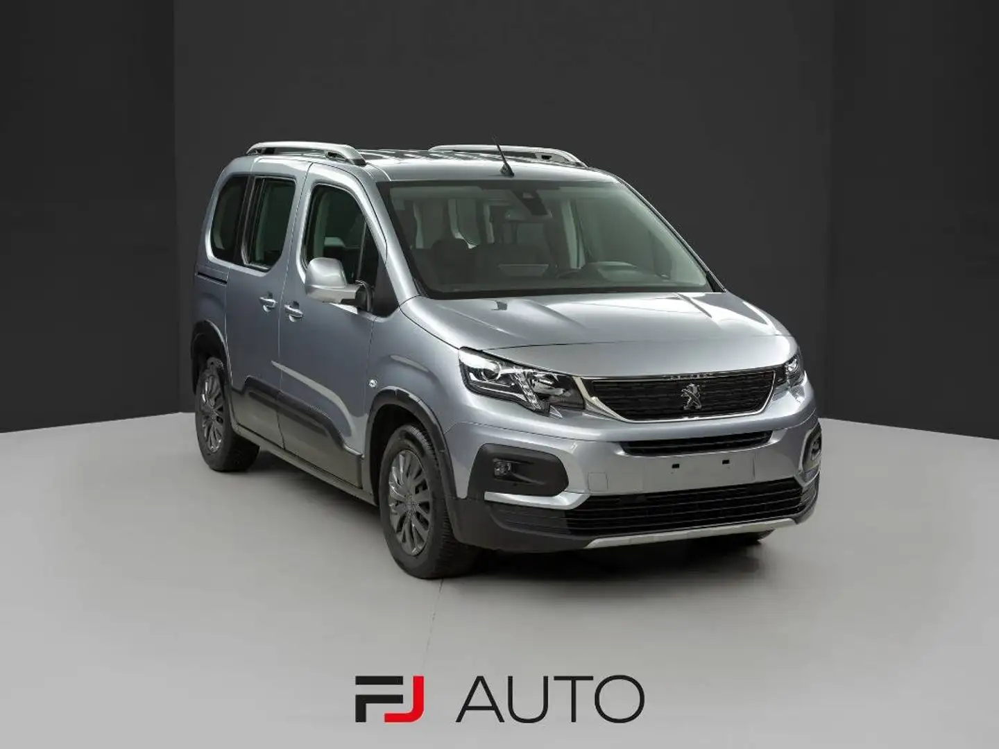 Peugeot Rifter Combi 1.5 BlueHDI Allure S&S 130cv Grigio - 1