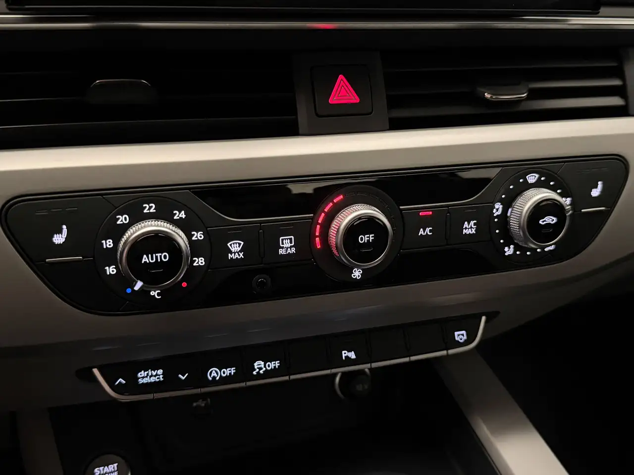 Audi A4 Berlina 40 2.0 tdi mhev 204cv s-tronic *PREZZO REALE*, миниатюра 15