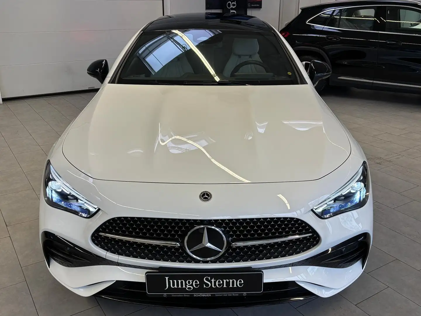 Mercedes-Benz CLE 200 Coupé AMG PREMIUM PLUS+NIGHT+20"+BURMEST Weiß - 2