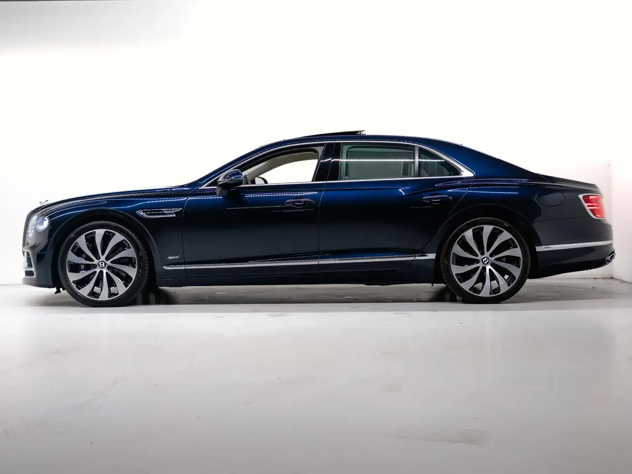 Bentley Flying Spur 2022