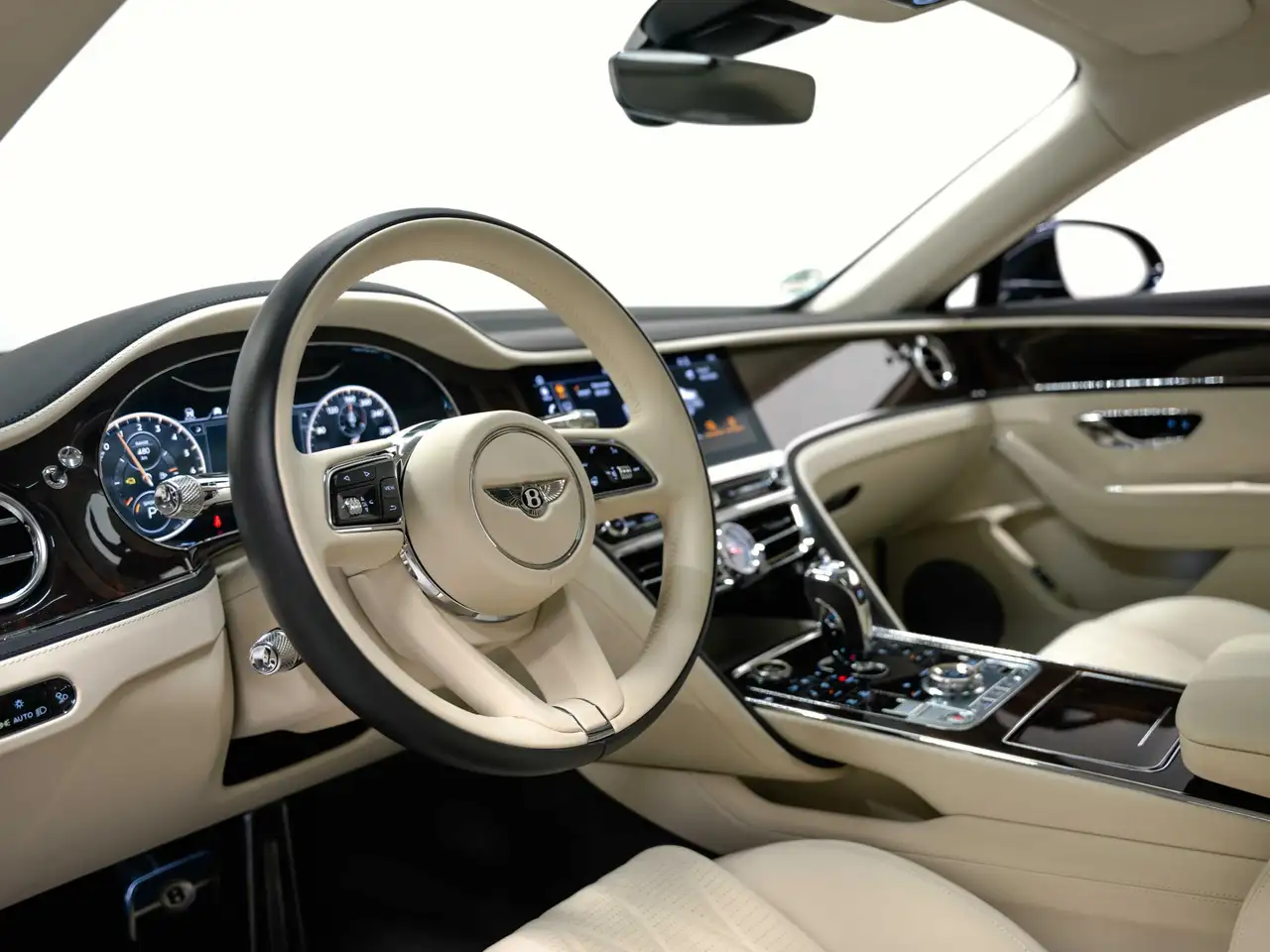 Bentley Flying Spur 2022 — фото 10