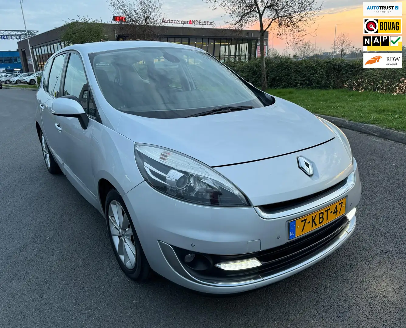 Renault Grand Scenic 1.2 TCe Collection 7p., 1E EIG AFK, GEEN IMPORT, N Grijs - 1