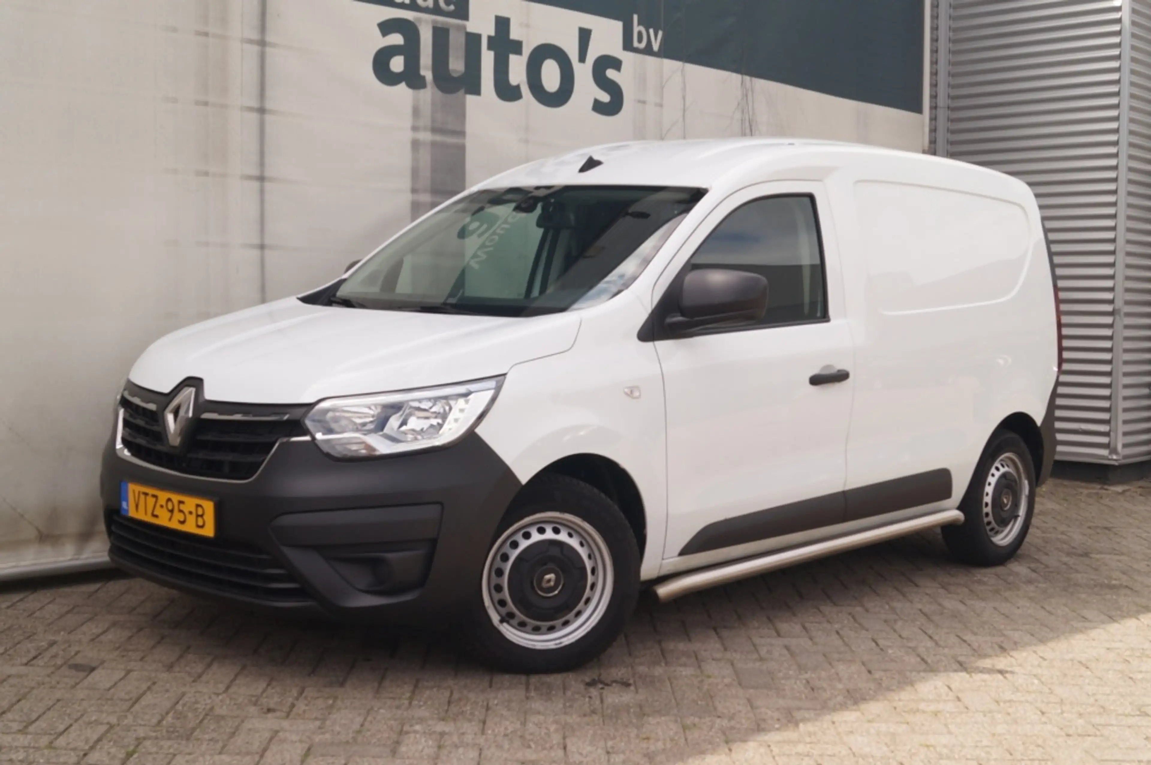 Renault Express 1.5 dCi 75pk Comfort -NAVI-AIRCO-TRAKHAAK-PDC- — photo 3
