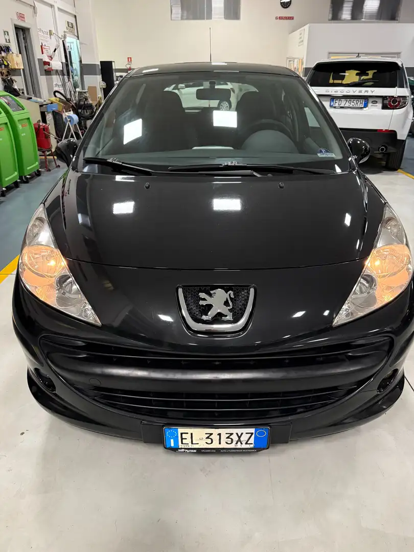 Peugeot 207 207 5p 1.4 hdi One-Line - NEOPATENTATI Nero - 1