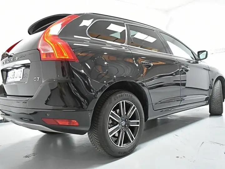 Volvo XC60 D3 Momentum 2016, foto 46
