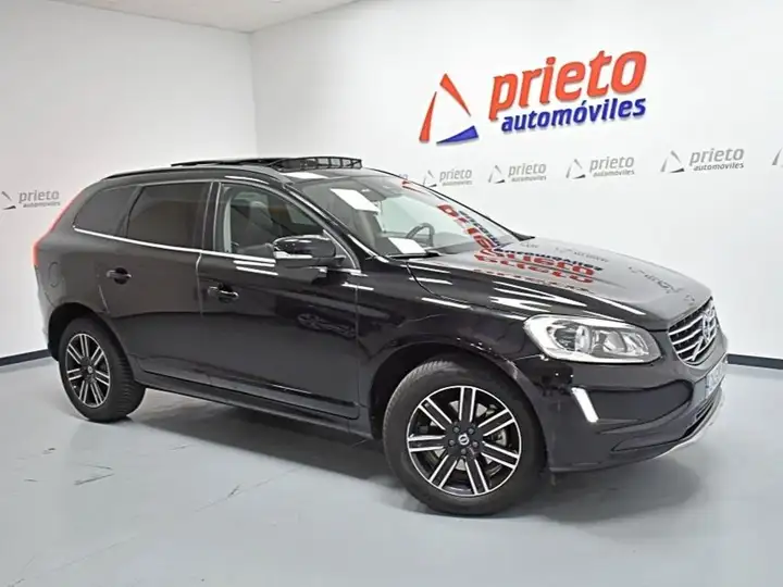Volvo XC60 D3 Momentum 2016, foto 33