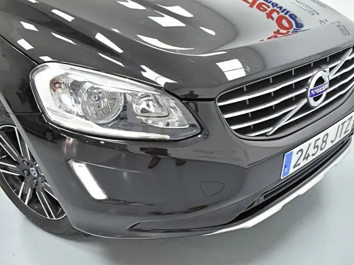 Volvo XC60 D3 Momentum 2016, foto 35