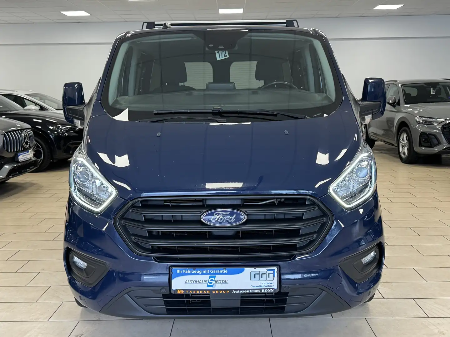 Ford Transit Custom 320 L2H1 Trend*CarPlay*AHK*ACC*Navi*8Sitz* Bleu - 2