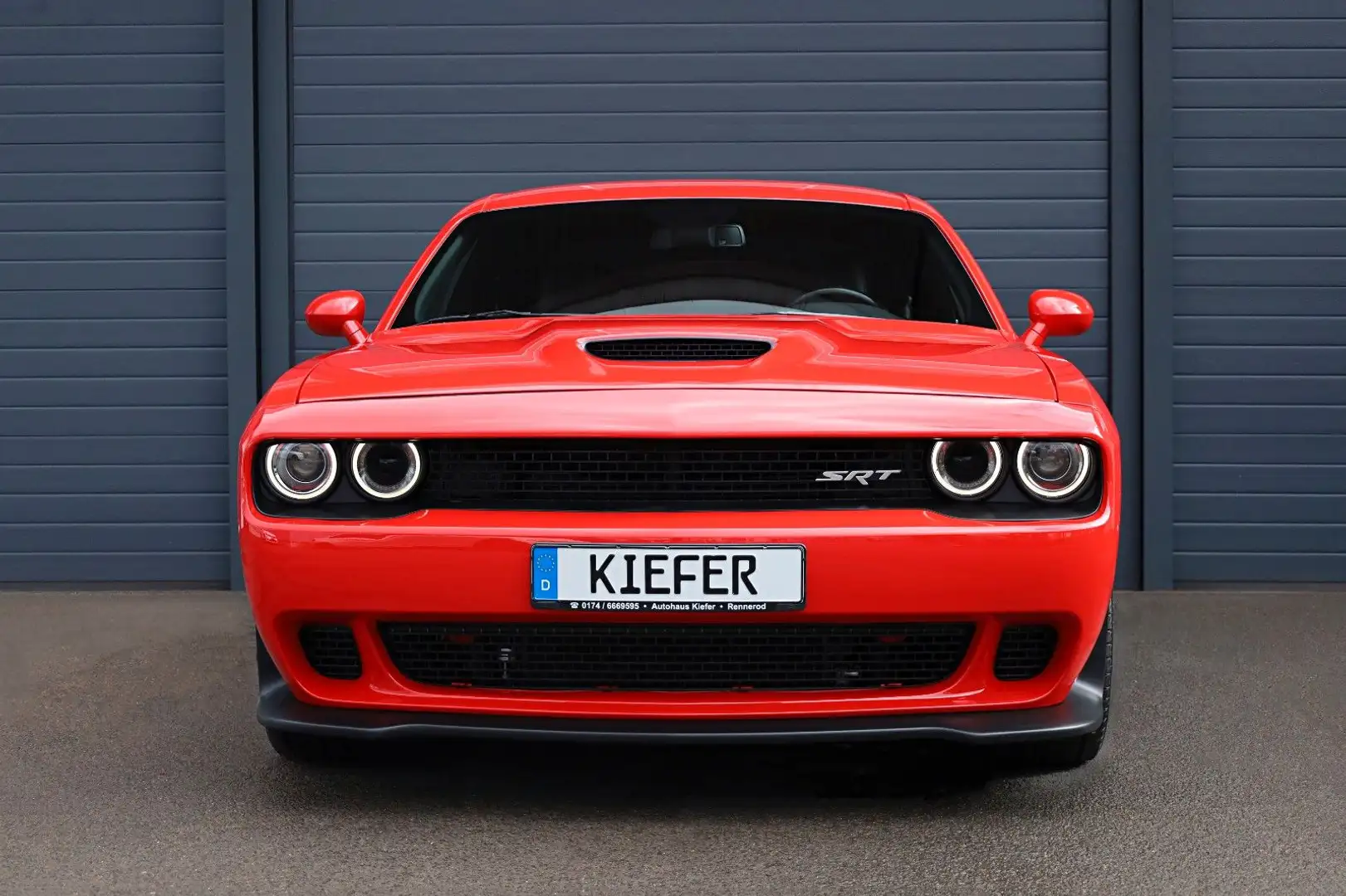 Dodge Challenger R/T 5.7 HEMI/SHZ/KAMERA/BTH/R20 Rot - 2
