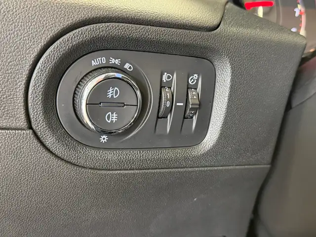 Opel Grandland X view 17