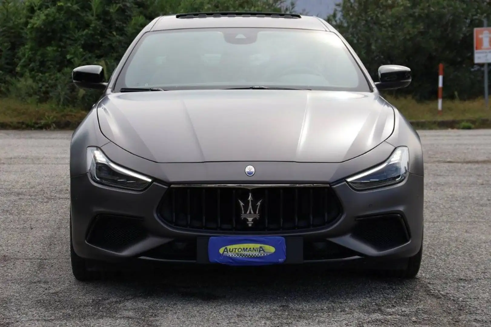 Maserati Ghibli 330 CV MHEV Executive GranSport Gris - 2