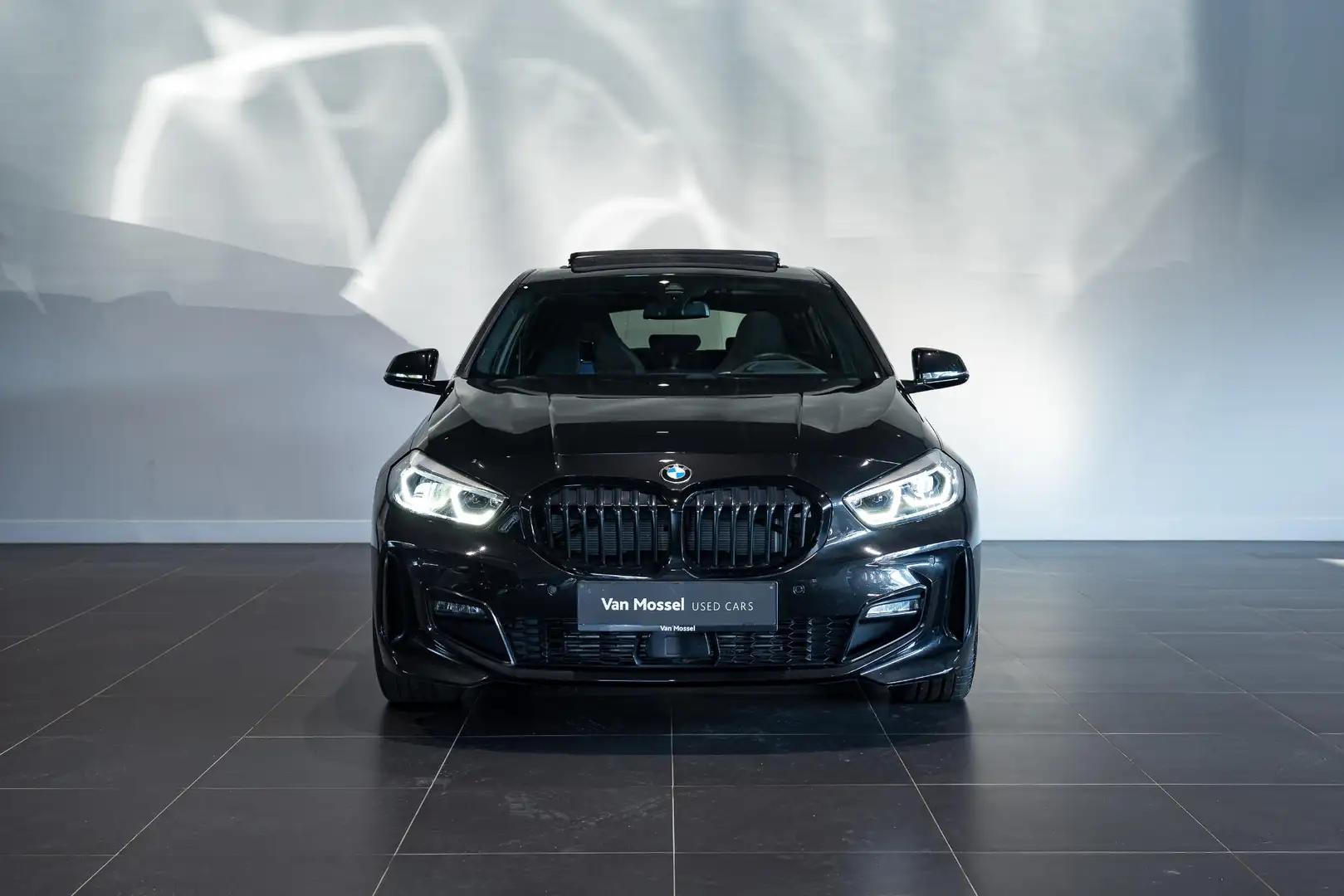 BMW 118 1-serie 118i | PANO| HEAD UP| LEDER| SCHADOW| KEYL Noir - 2