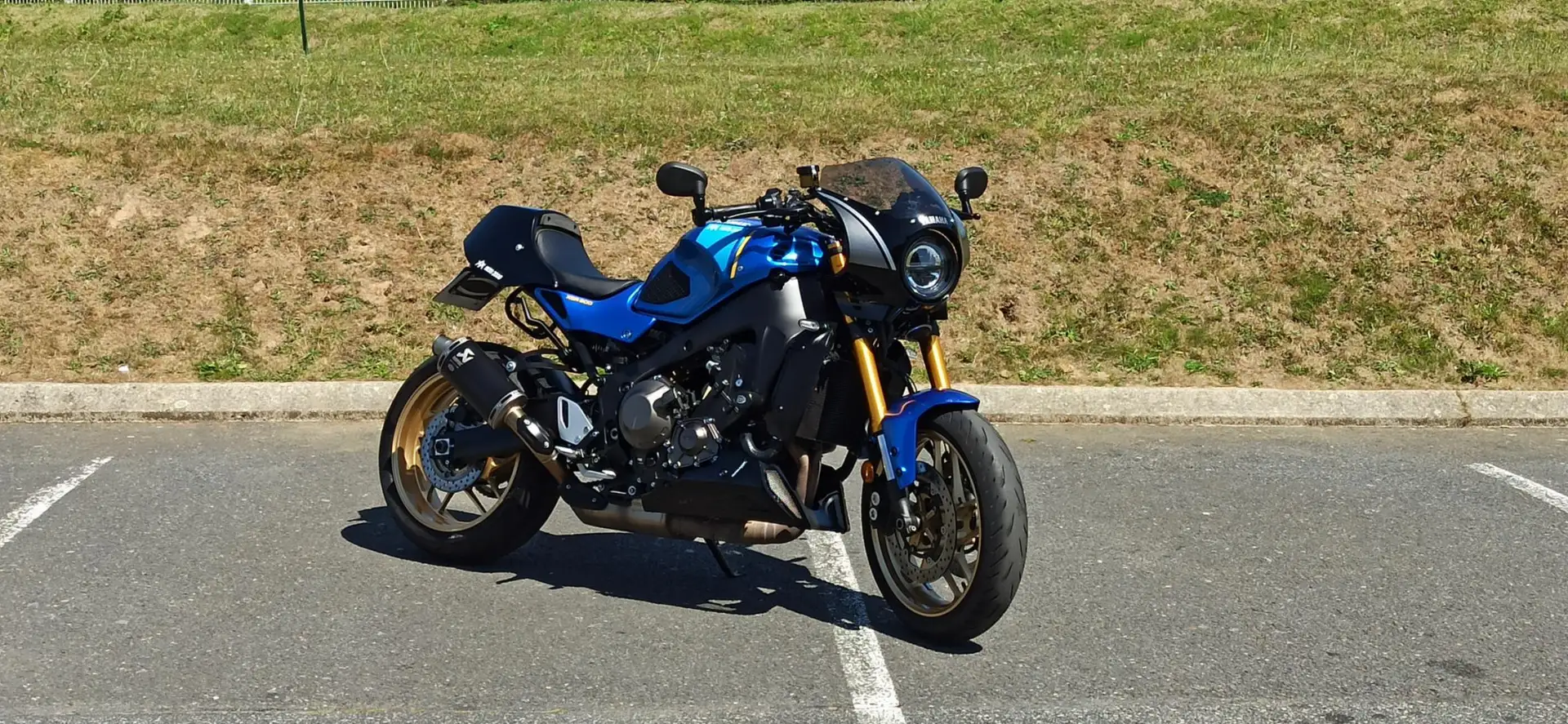 Yamaha XSR 900 Bleu - 1