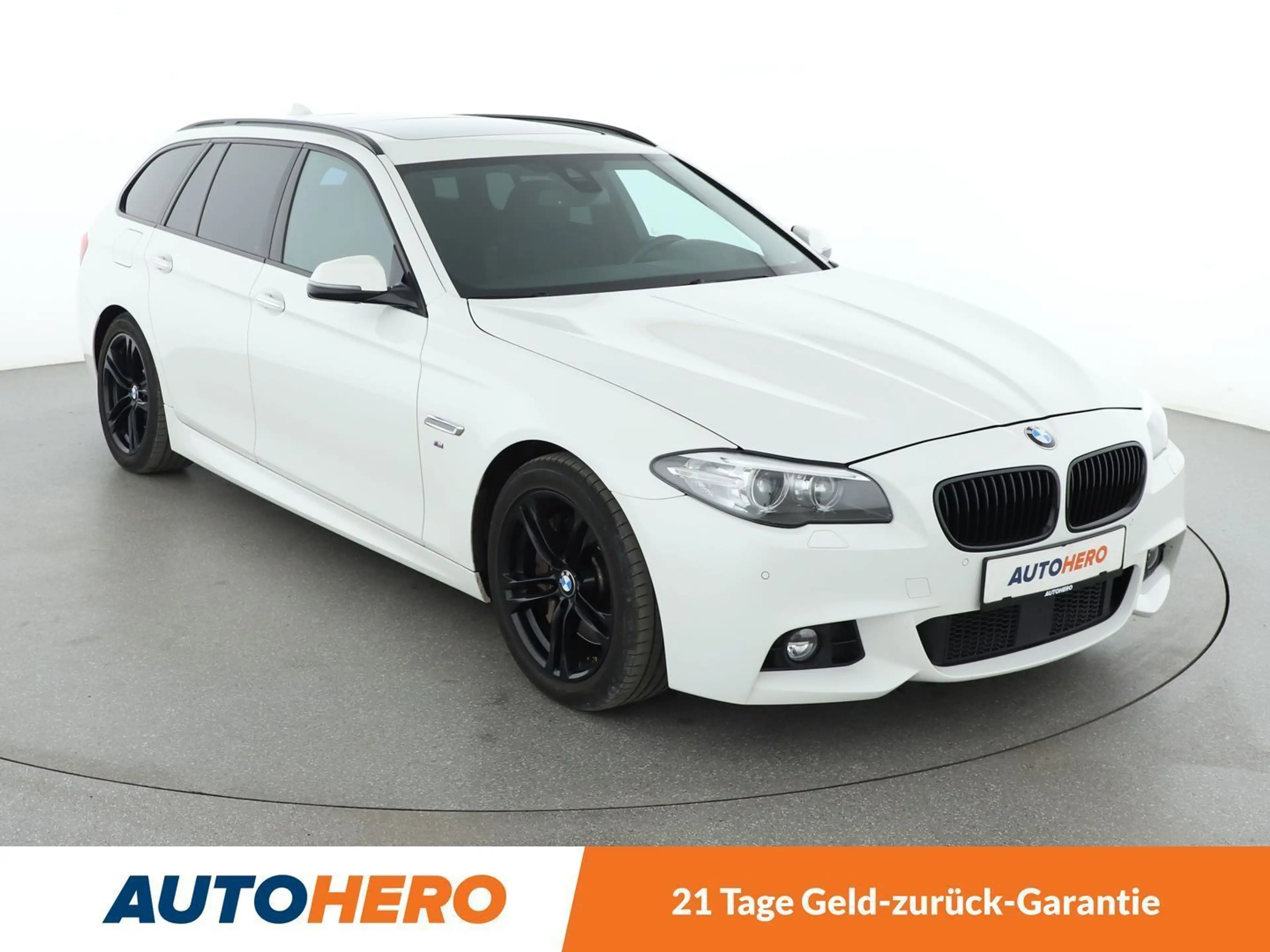 BMW 525 525d M Sport Aut.*NAVI*ACC*HUD*PANO*CAM*BI-XENON* — photo 8