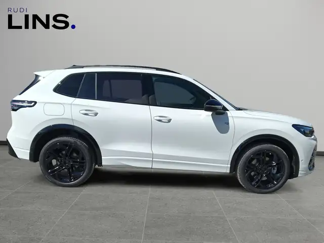 Volkswagen Tiguan R-Line TDI 4MOTION DSG Ansicht 6