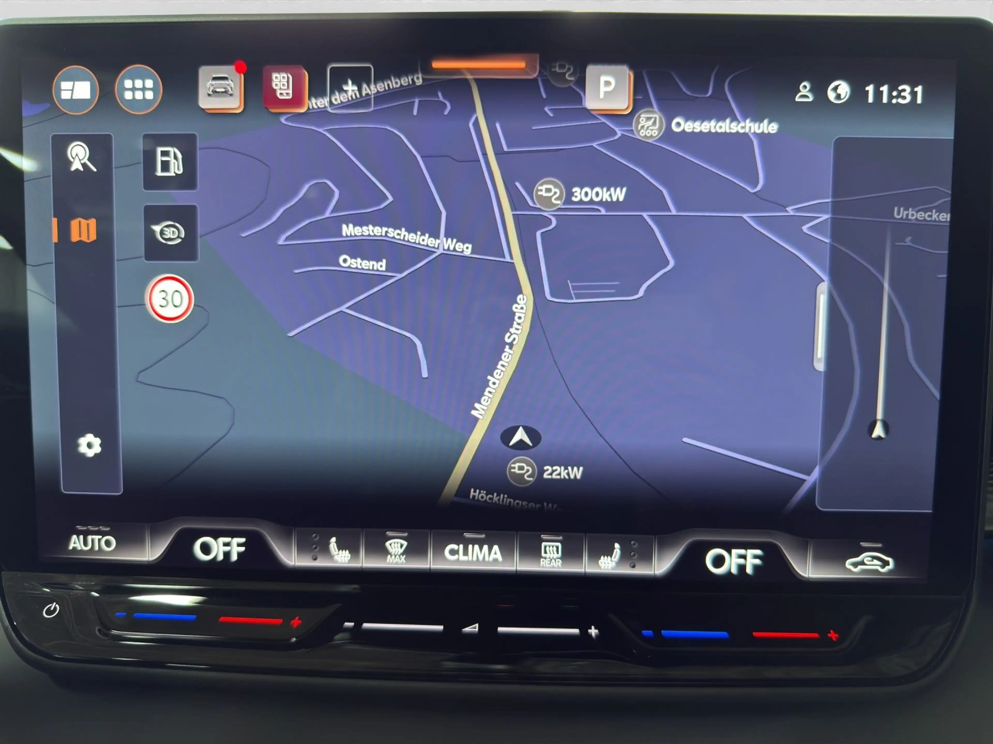 CUPRA Terramar 1.5 eTSI ALARM eSITZE HEAD-UP 360° — photo 12