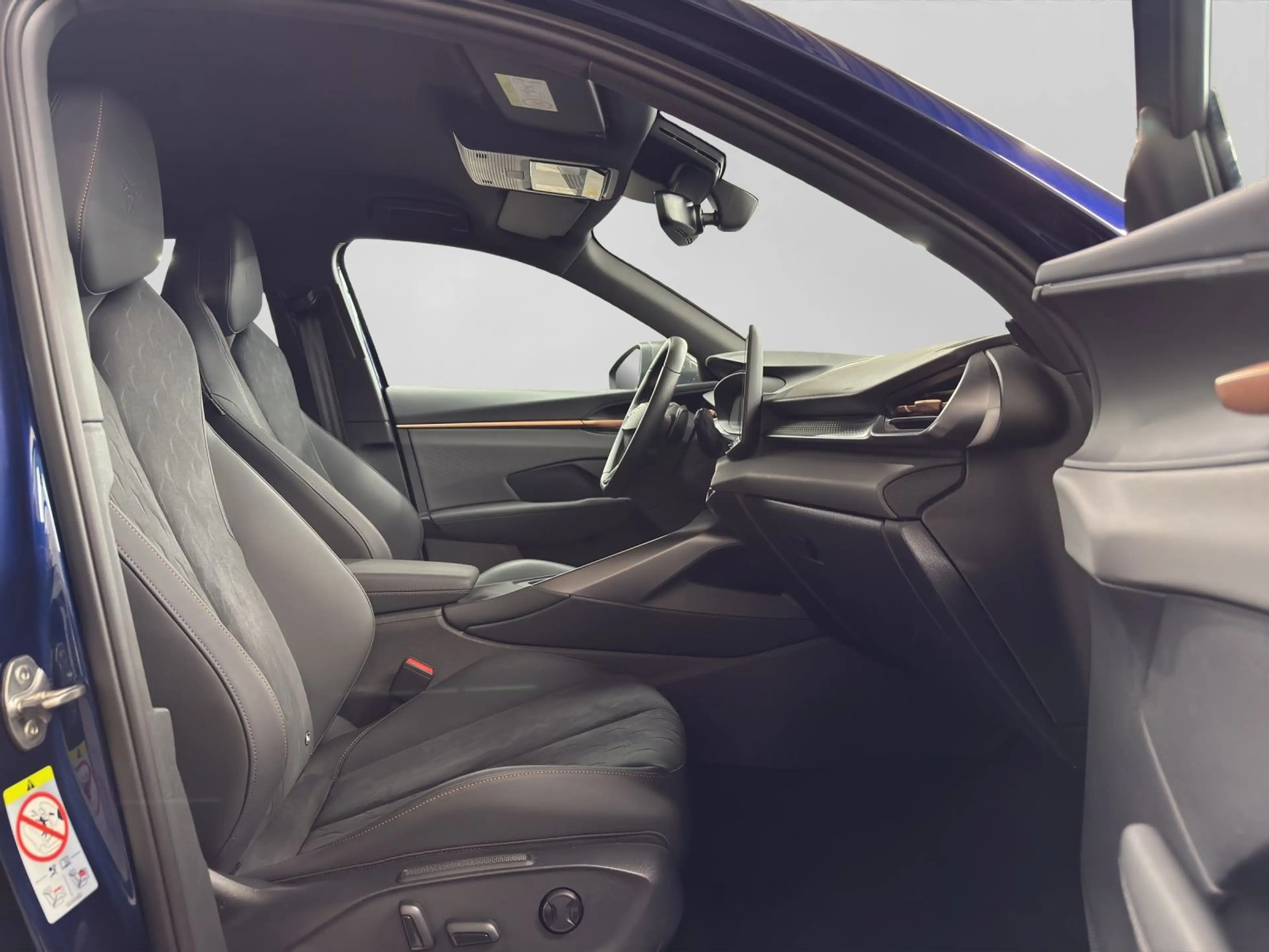 CUPRA Terramar 1.5 eTSI ALARM eSITZE HEAD-UP 360° — photo 4