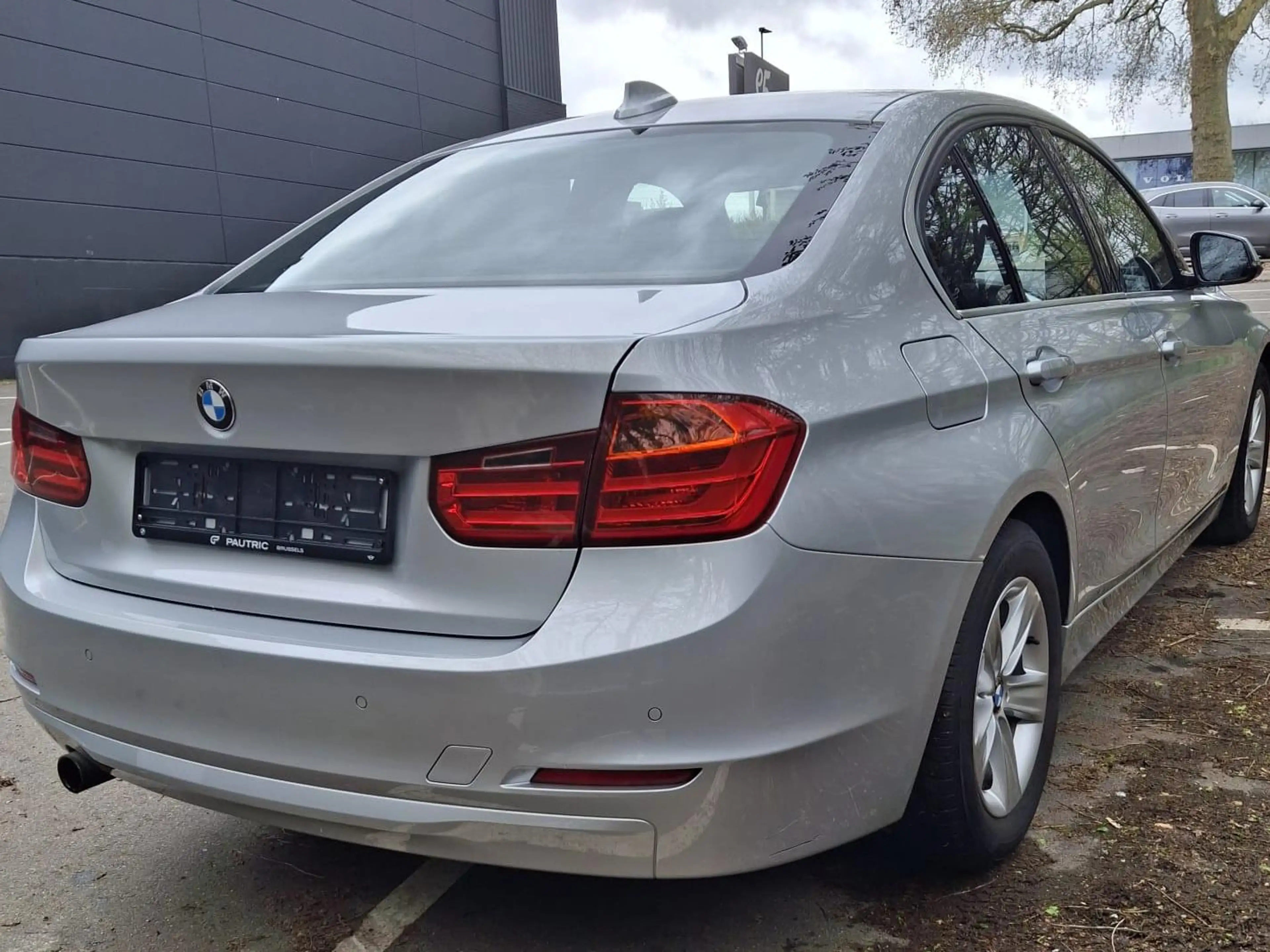 BMW 316 316 d — photo 4
