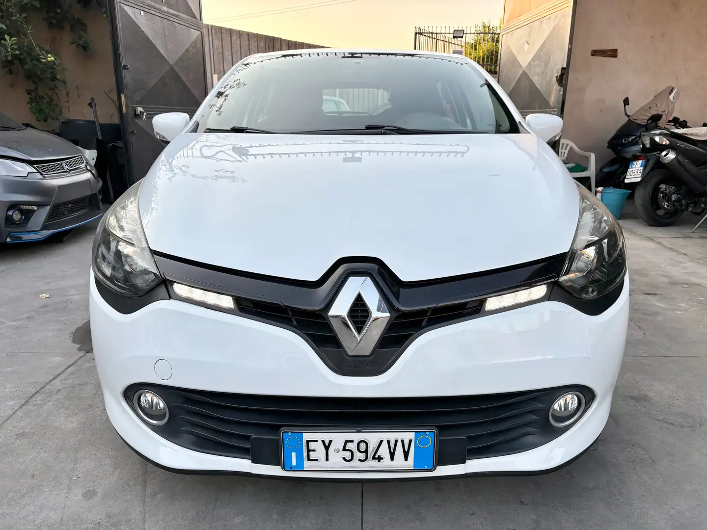 Renault Clio Clio IV 2012 5p 1.2 Live Gpl 75cv Bianco - 2
