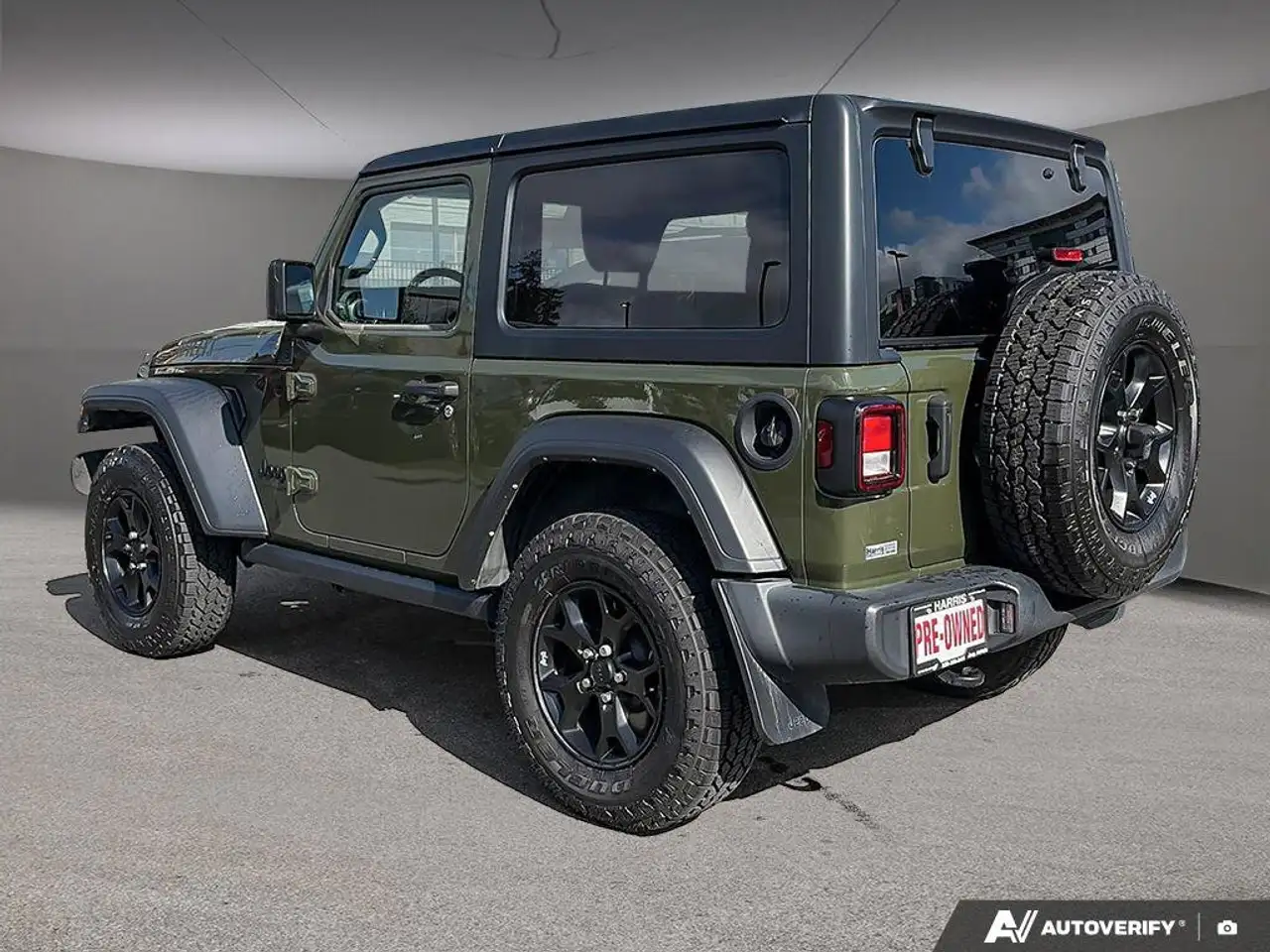Jeep Wrangler снимка Jeep Wrangler