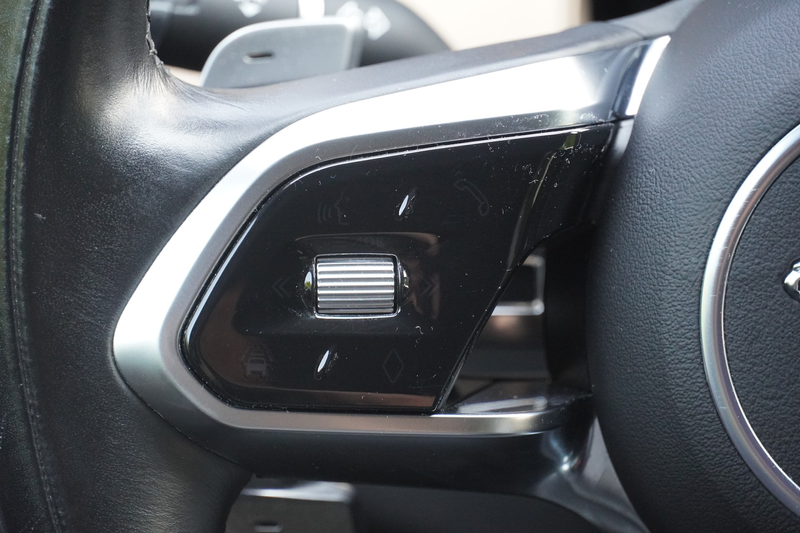 Jaguar F-Pace F-PACE 2.0 M-Hybrid Basis AWD LED Navi ACC 360° — photo 14