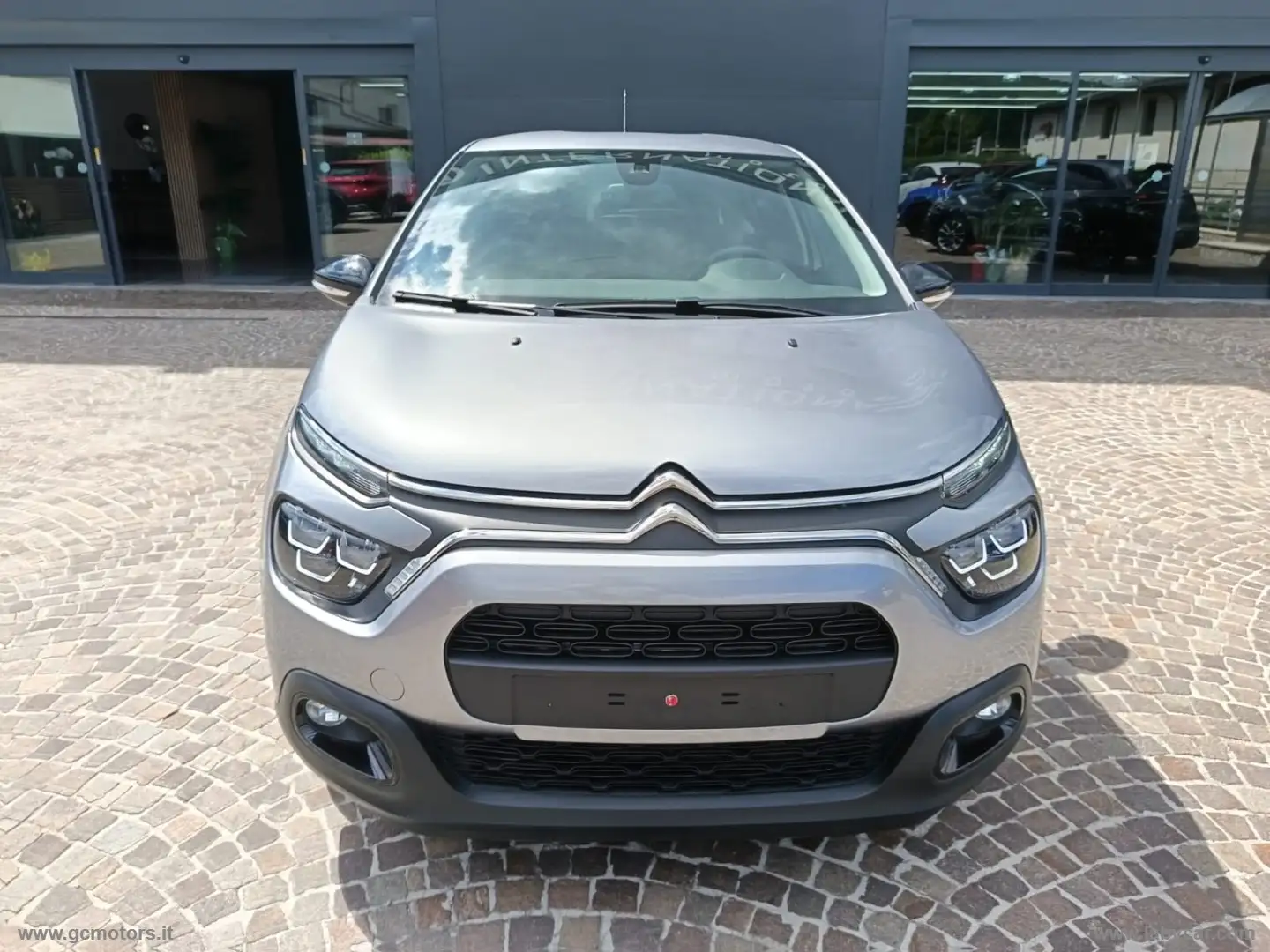 Citroen C3 PureTech 110 S&S Max Grijs - 2