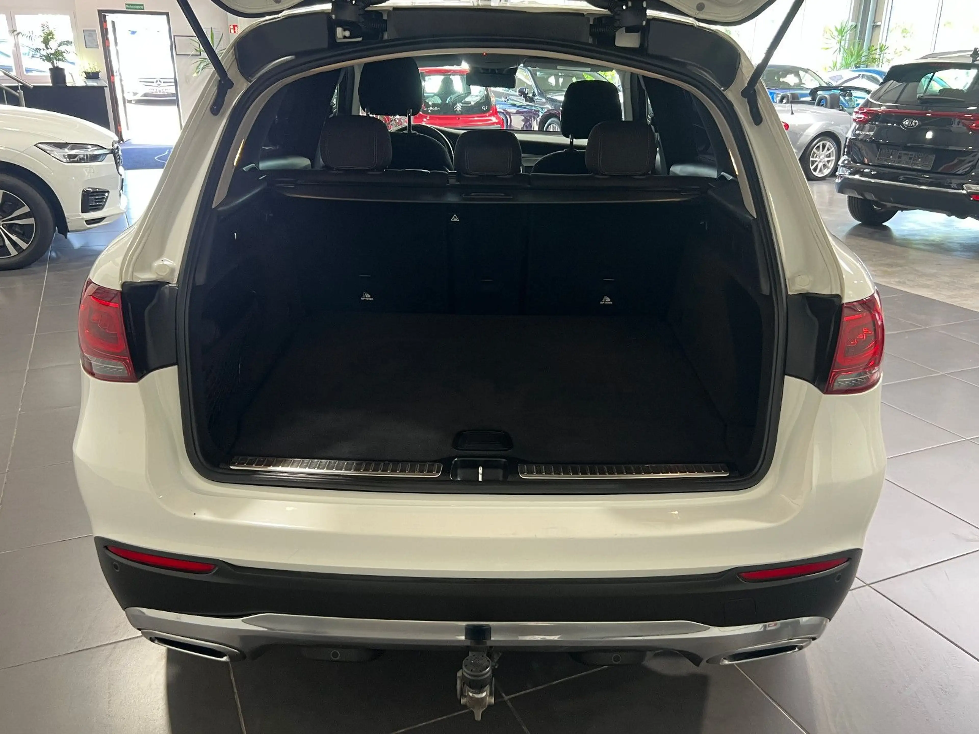 Mercedes-Benz GLC 220 d 4Matic Automatik **LED*AHK*Tempomat** — photo 5