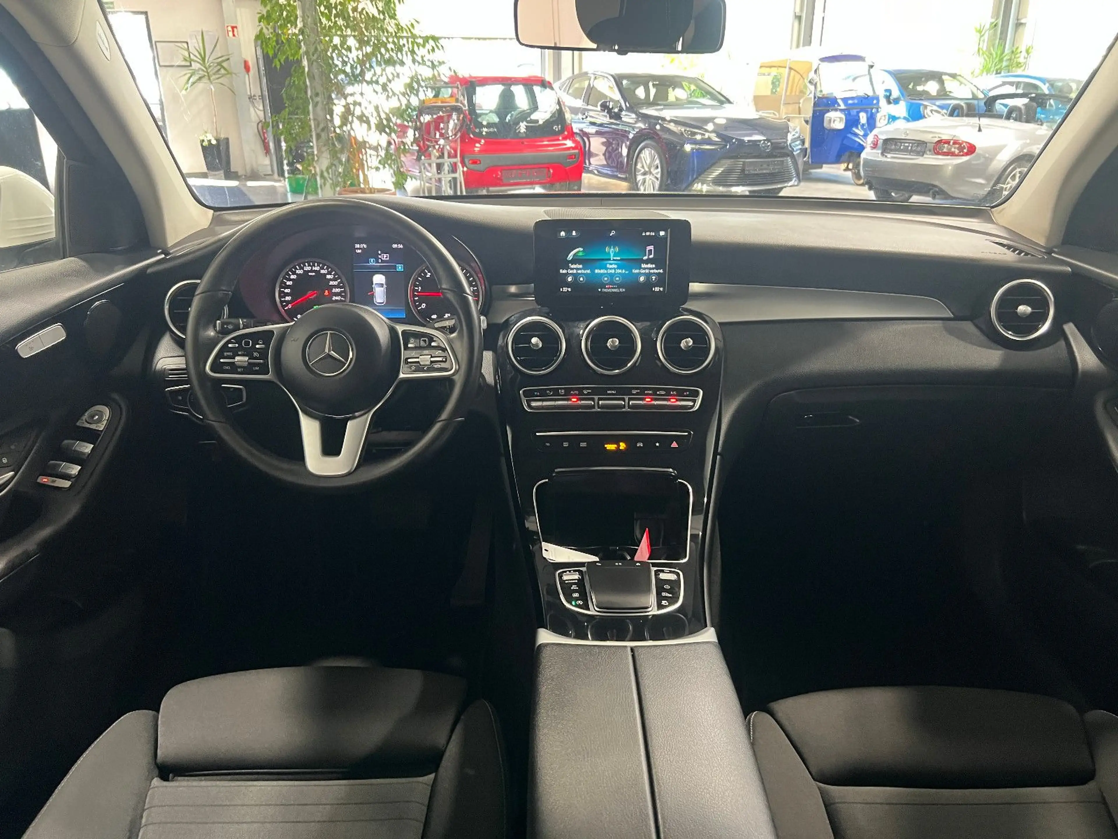 Mercedes-Benz GLC 220 d 4Matic Automatik **LED*AHK*Tempomat** — photo 10