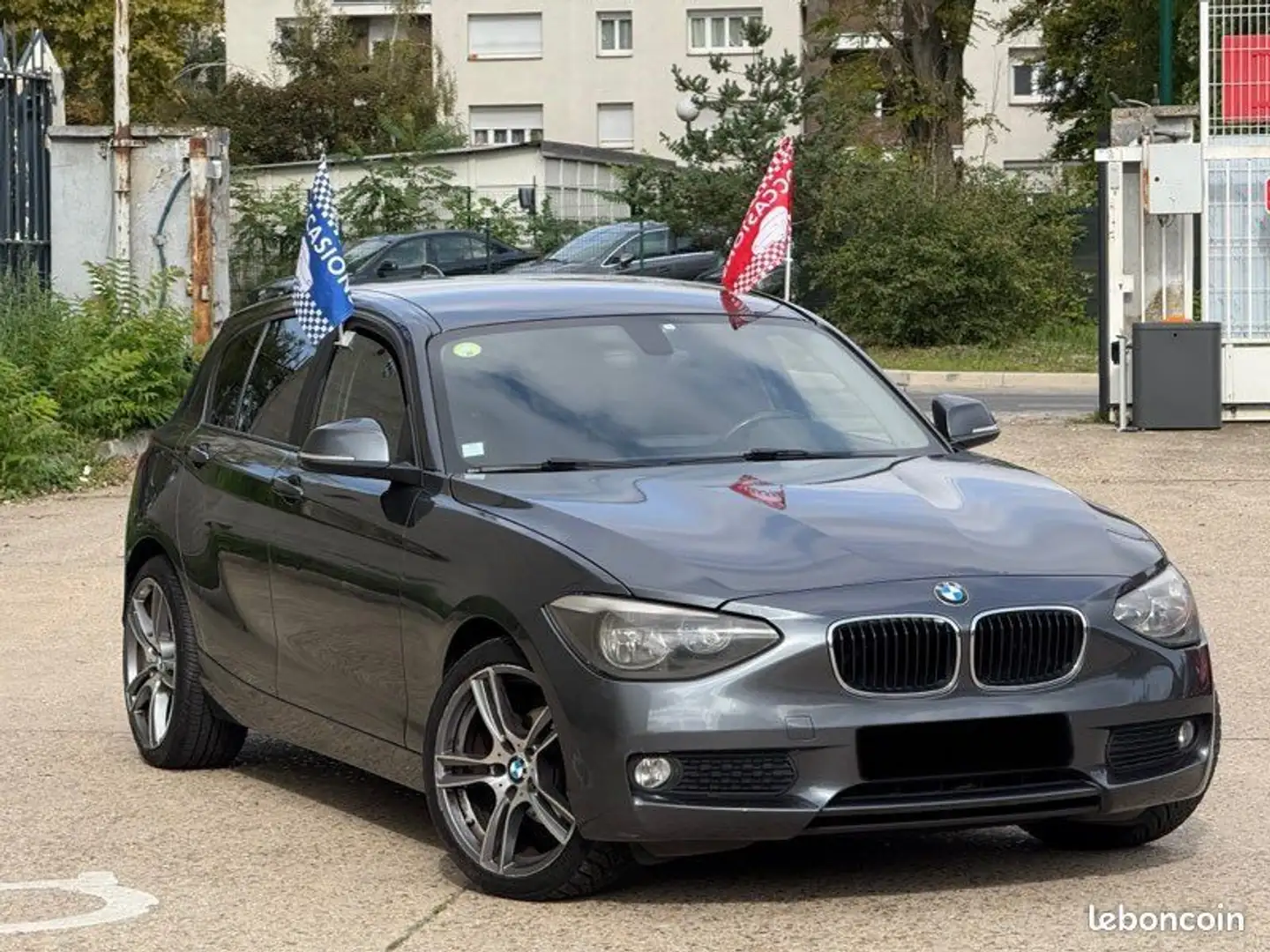 BMW 118 118d 2.0 143CV Année 03-2013 274.000KM Certifié à 6490 euro Grigio - 2