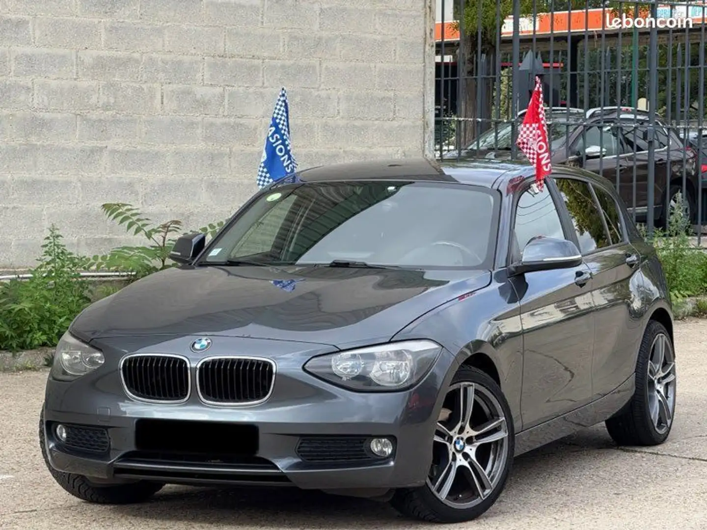 BMW 118 118d 2.0 143CV Année 03-2013 274.000KM Certifié à 6490 euro Grigio - 1
