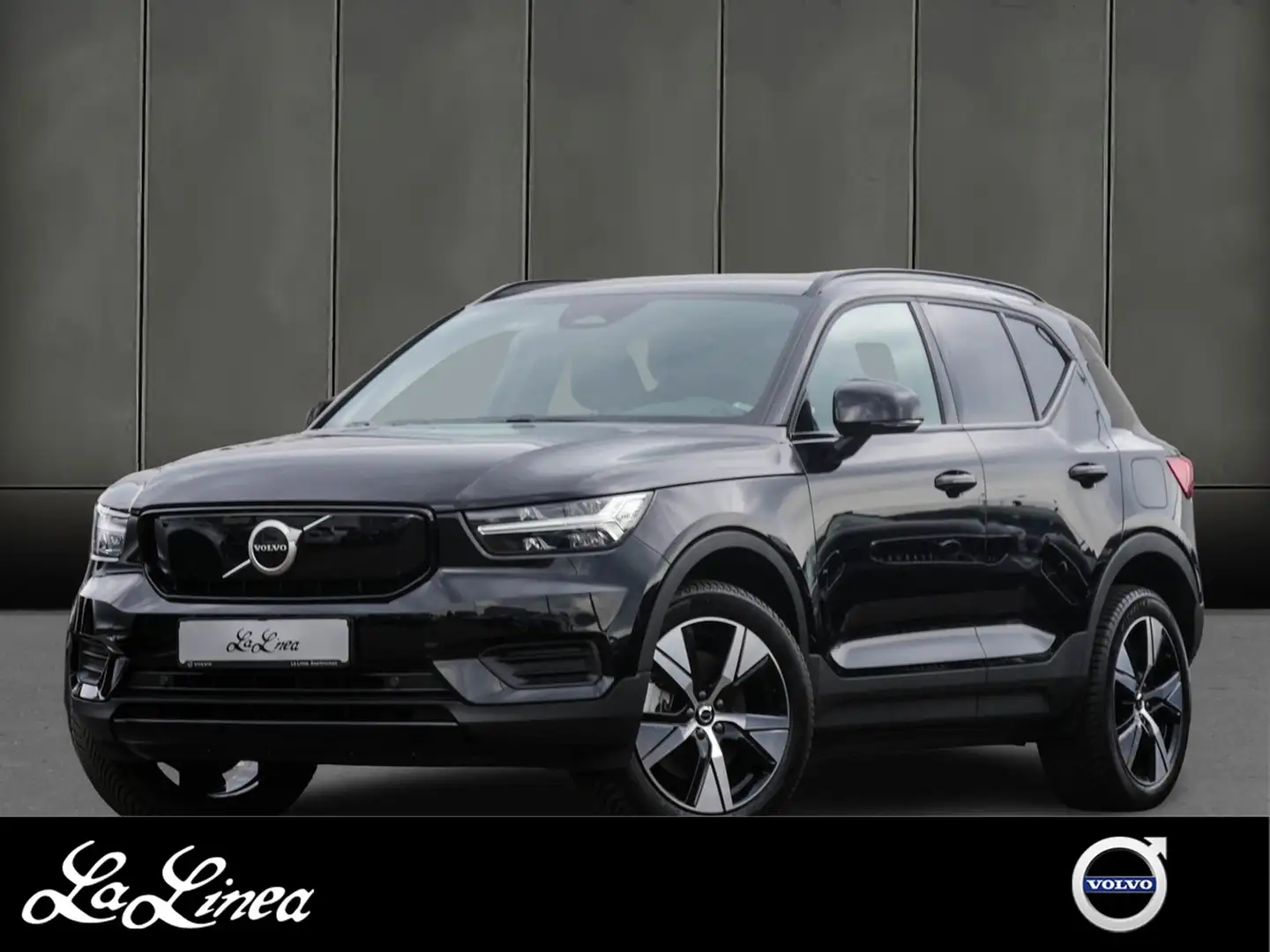Volvo XC40 Single Plus Recharge Pure Electric 2WD Zwart - 1