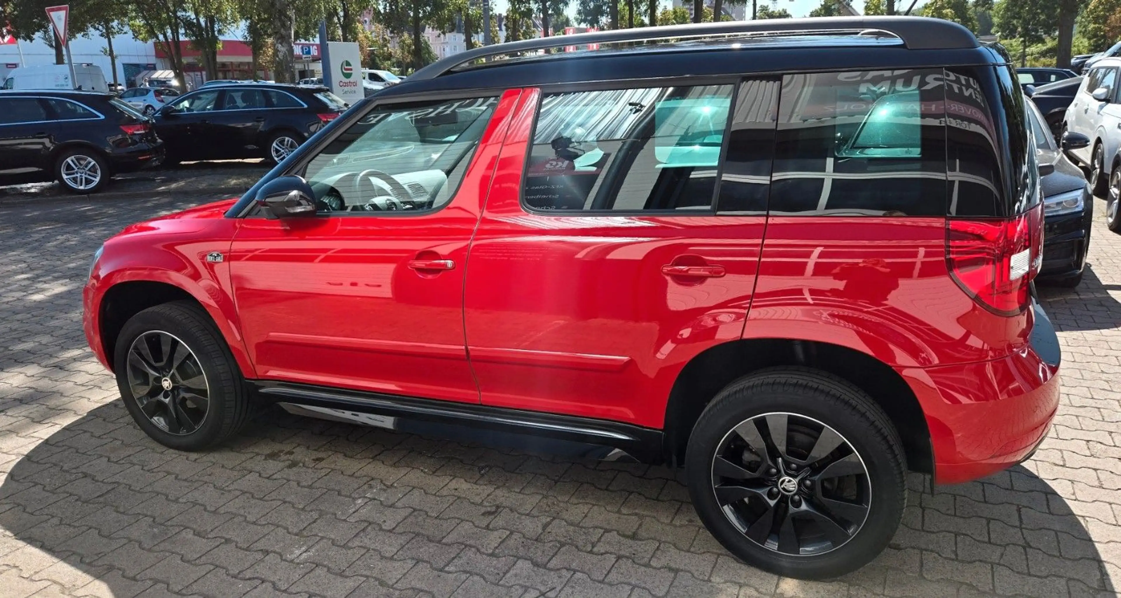 Skoda Yeti 1.Hand Monte Carlo Anhängerkupplung Navi — photo 10