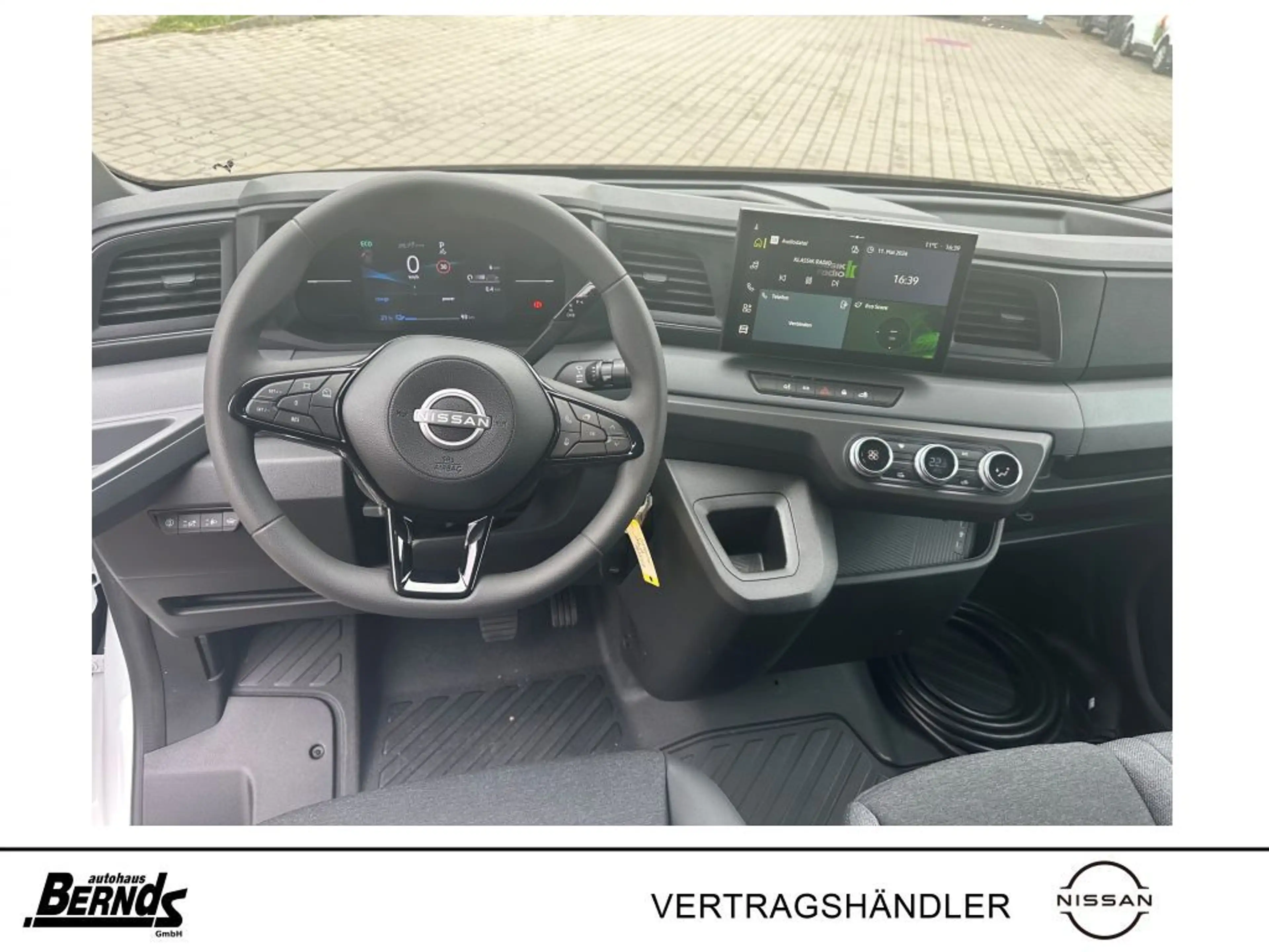 Nissan Interstar e-Interstar L2H2 3,5 87 kWh FWD N-Connecta — photo 15