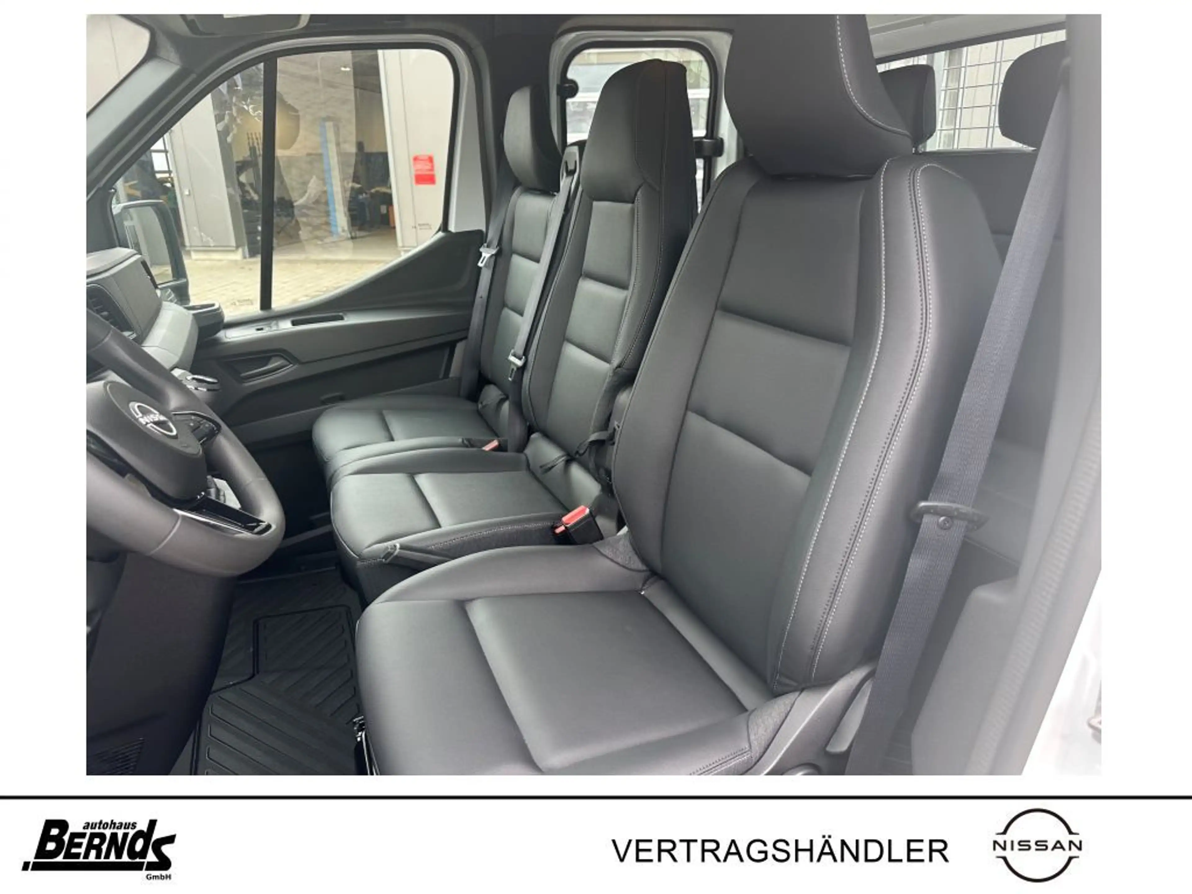 Nissan Interstar e-Interstar L2H2 3,5 87 kWh FWD N-Connecta — photo 13