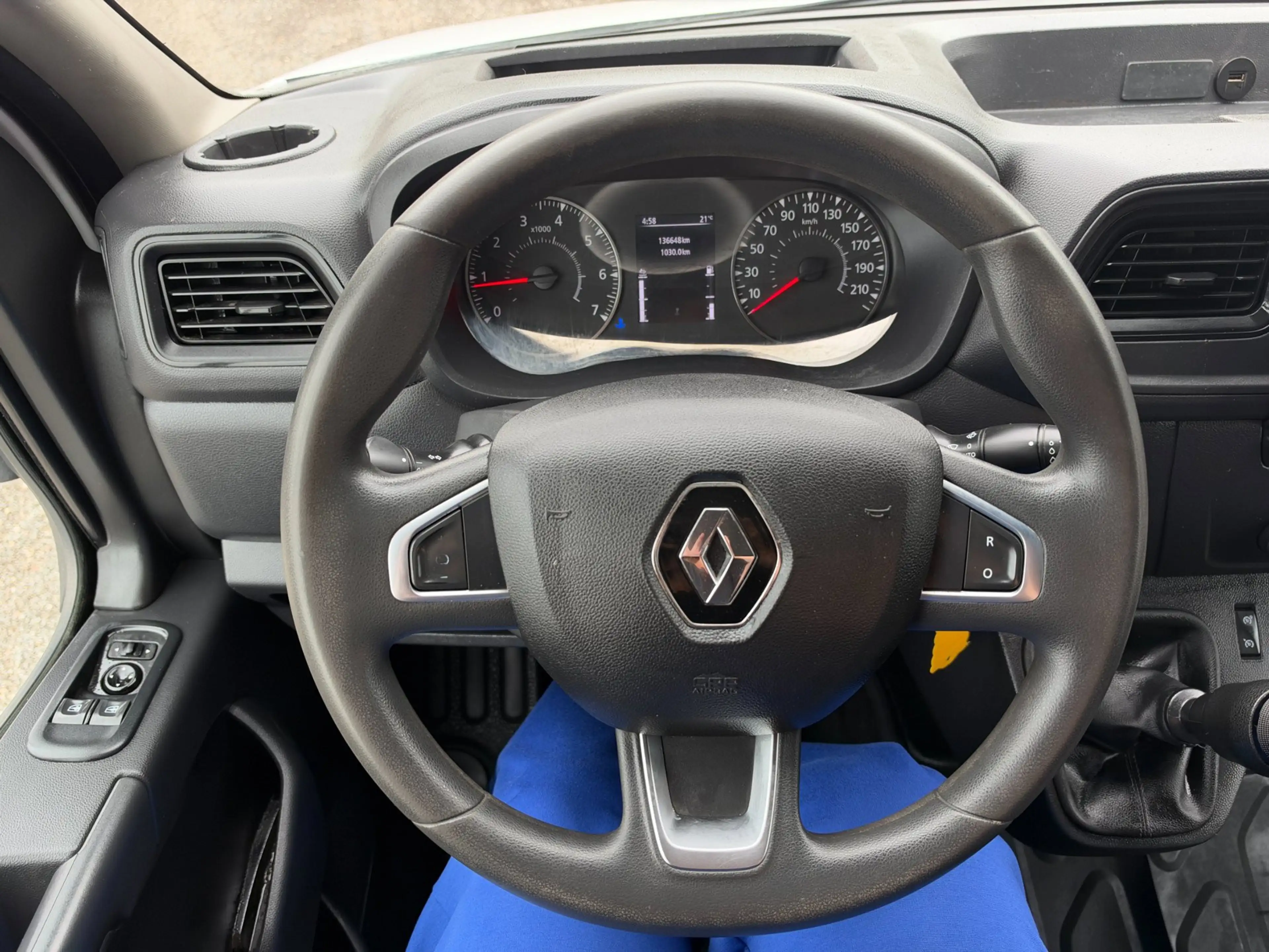 Renault Master T35 2.3 dCi 165 L4H2 EL Energy Comfort Airco / Cru — photo 8