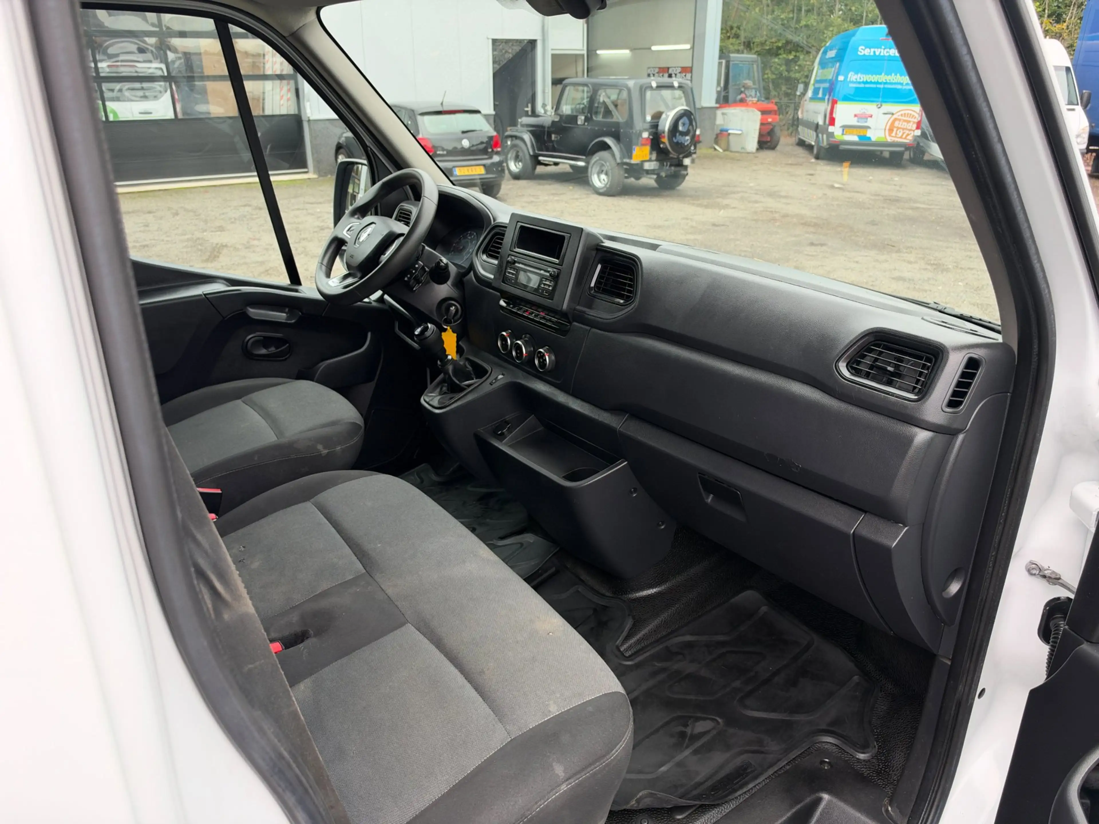 Renault Master T35 2.3 dCi 165 L4H2 EL Energy Comfort Airco / Cru — photo 6
